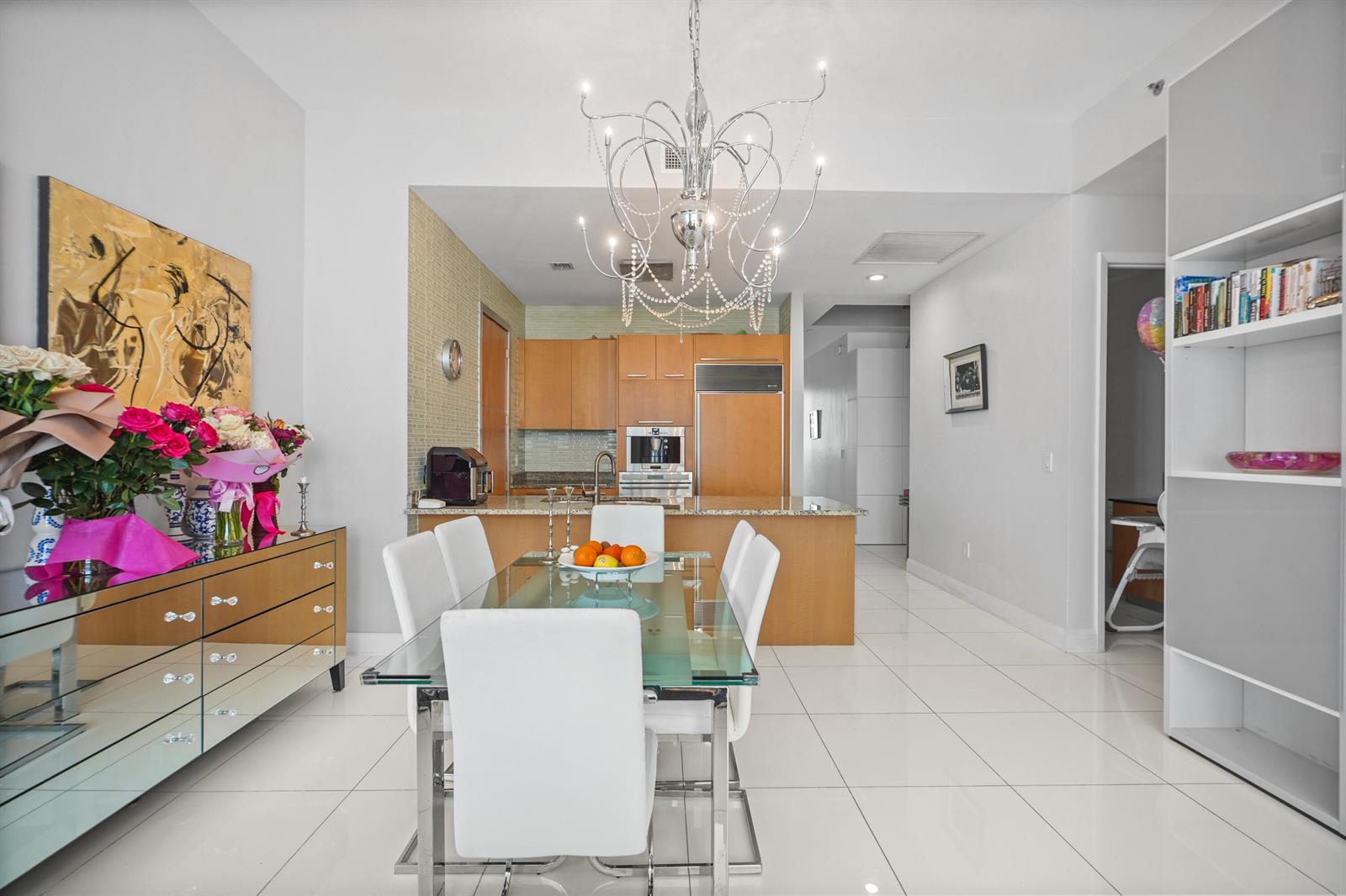 Ver detalles 3902 3 / 1979 sq. ft. $ 2026-06-18 0 foto