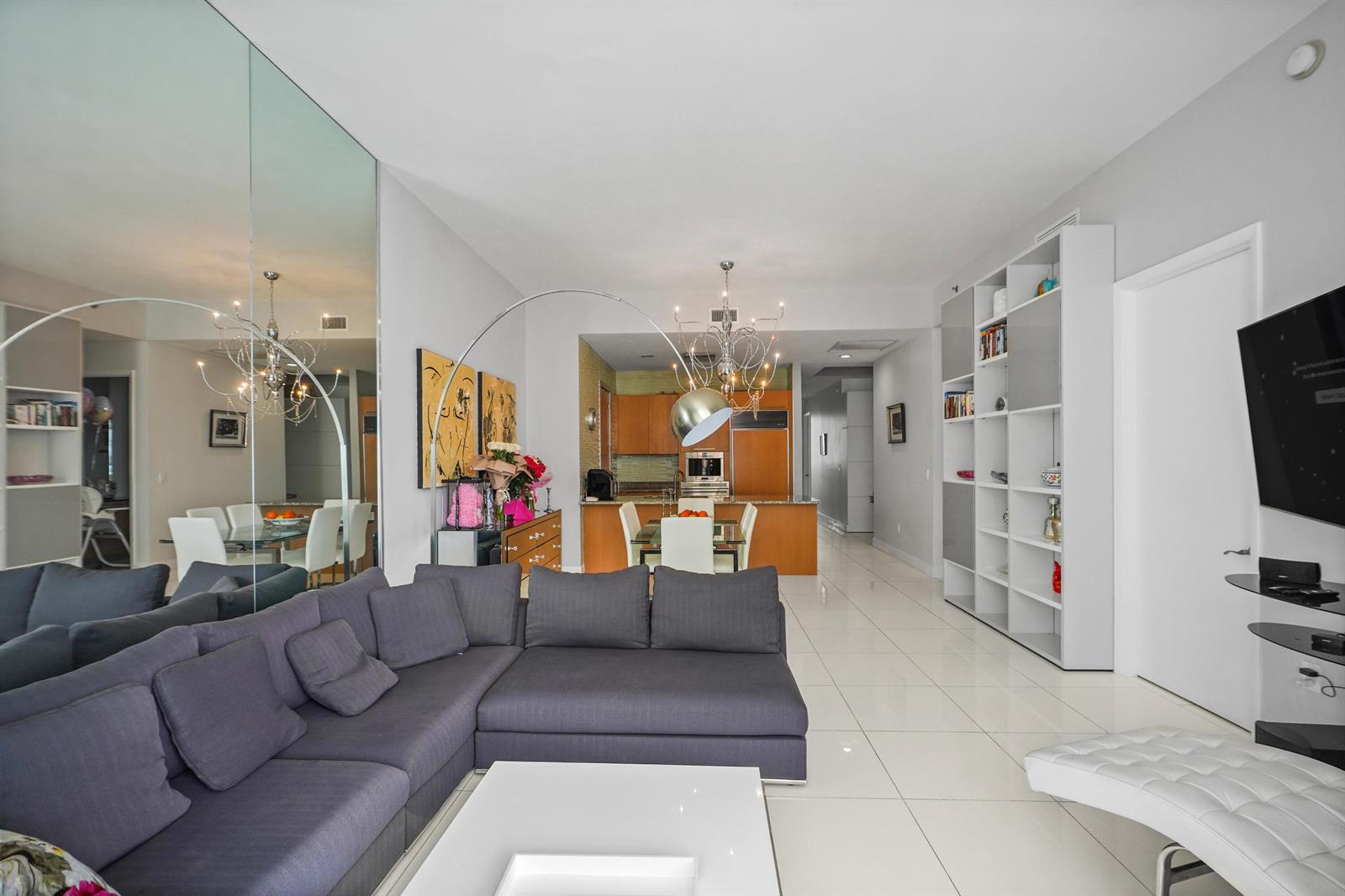 Ver detalles 3902 3 / 1979 sq. ft. $ 2026-06-18 0 foto