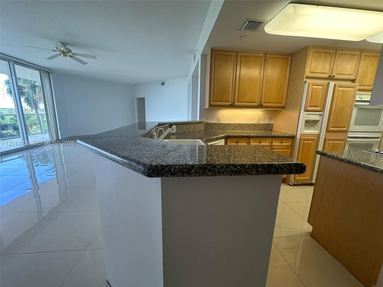 Photo of 6001 Ocean Dr  #503, Hollywood, Florida, 33019 - 
