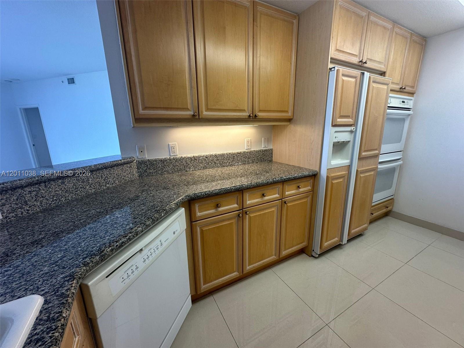Photo of 6001 Ocean Dr  #503, Hollywood, Florida, 33019 - 