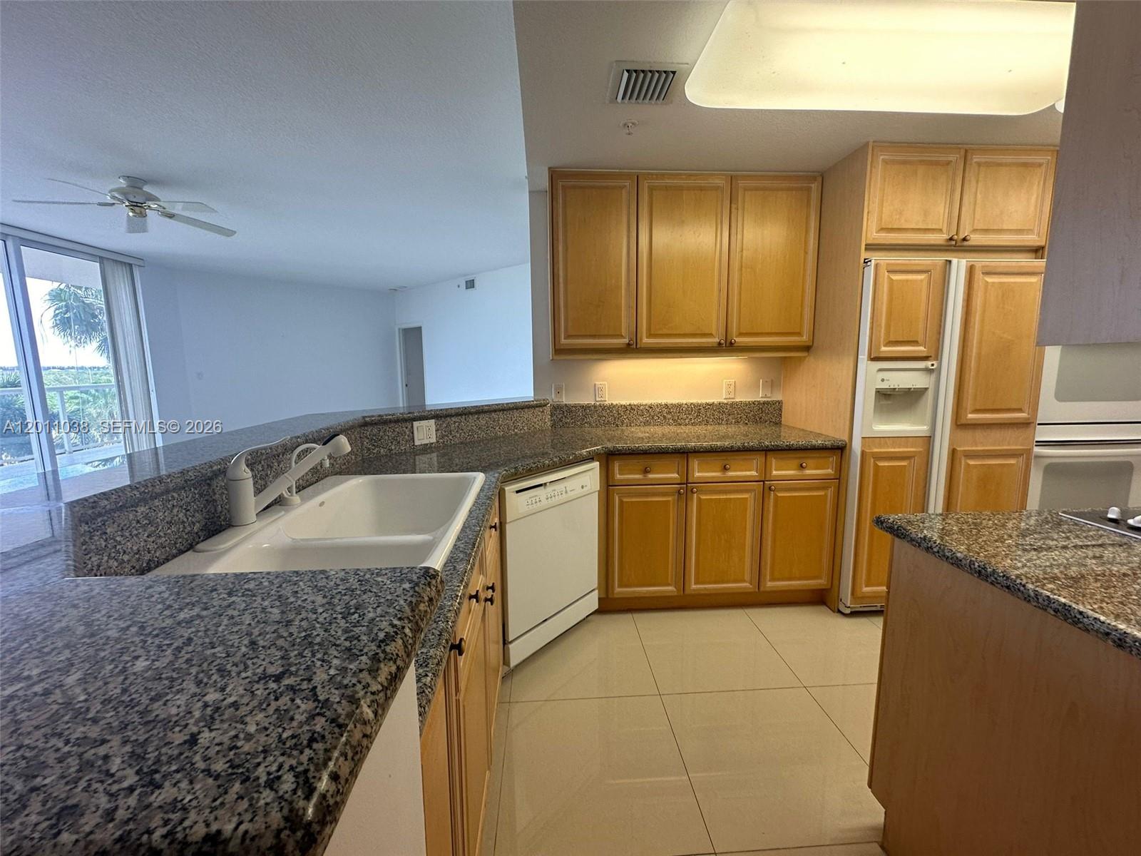 Photo of 6001 Ocean Dr  #503, Hollywood, Florida, 33019 - 