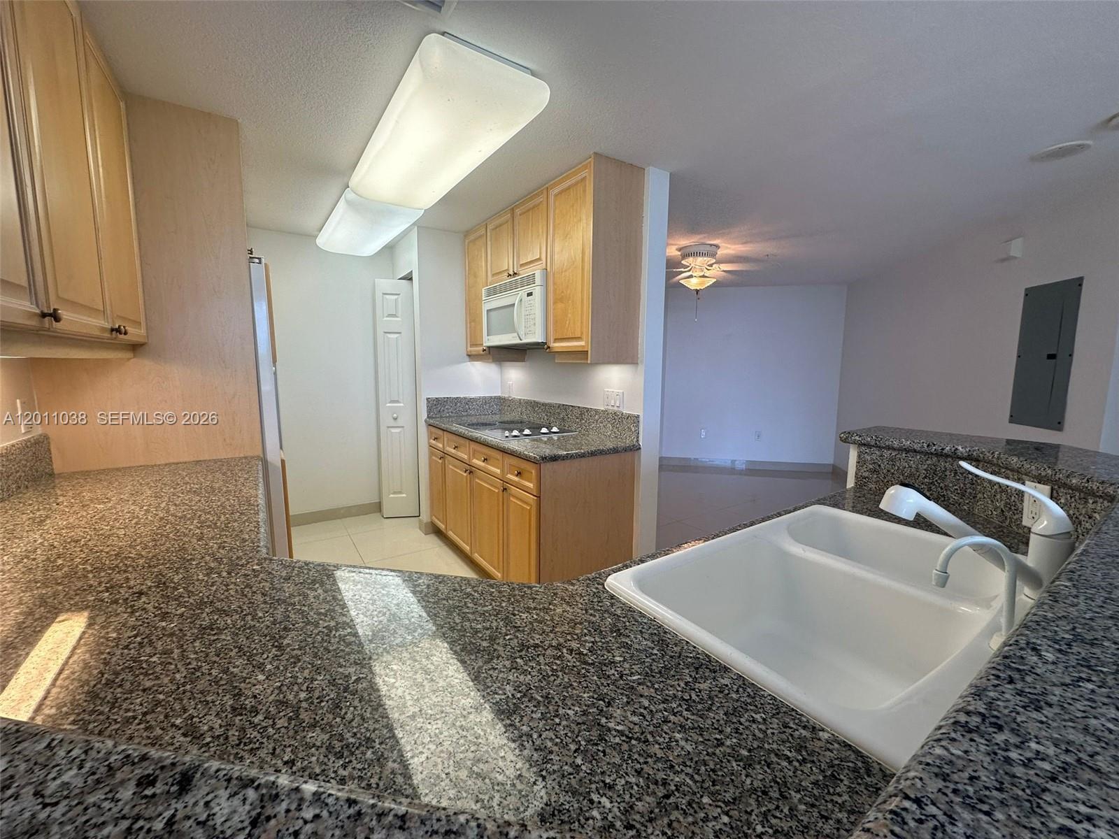 Photo of 6001 Ocean Dr  #503, Hollywood, Florida, 33019 - 