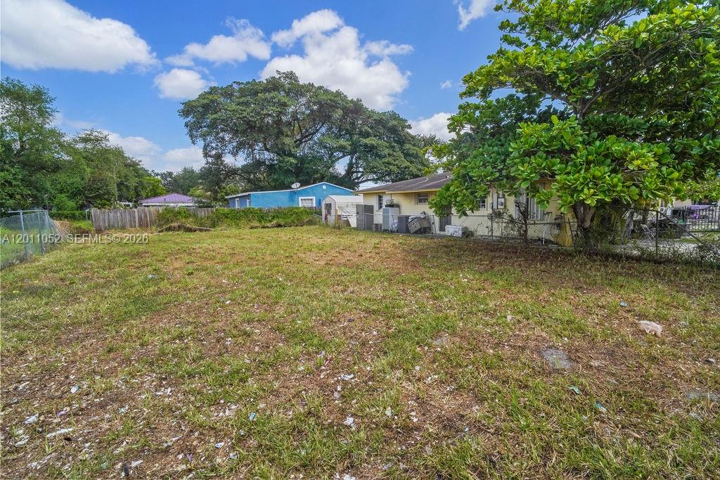 See details / sq. ft. $ 2026-05-01 0 Photo