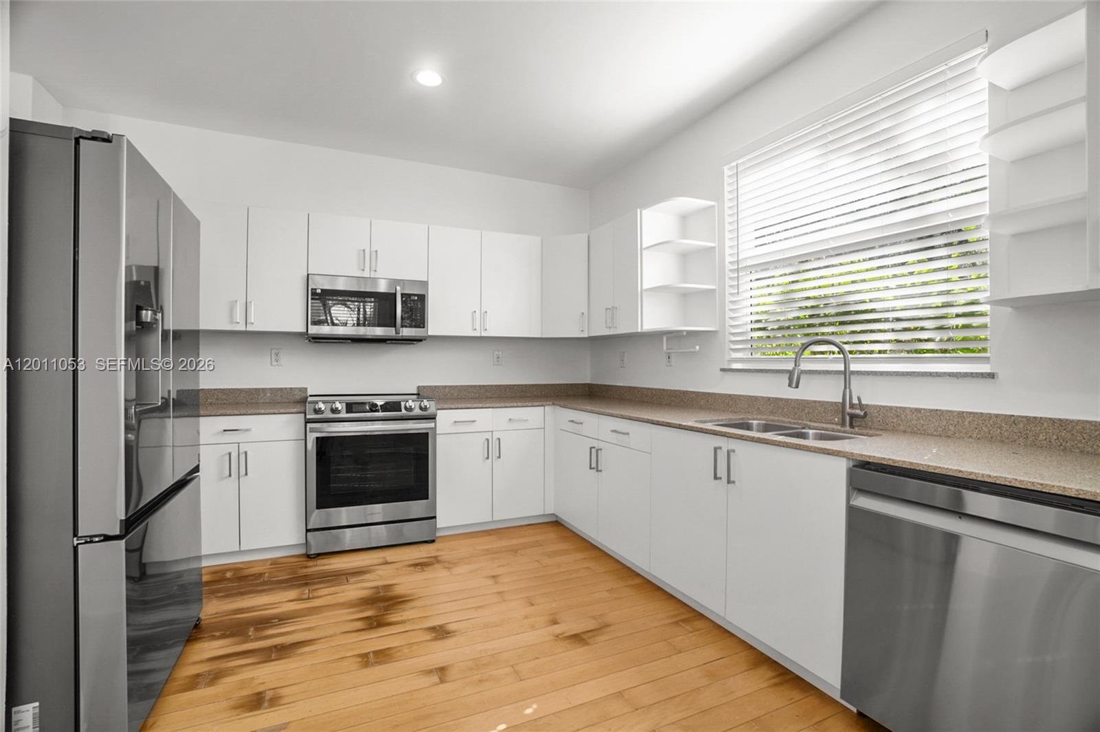 Photo of 1640 Weeping Willow Way  (1640), Hollywood, Florida, 33019 - 