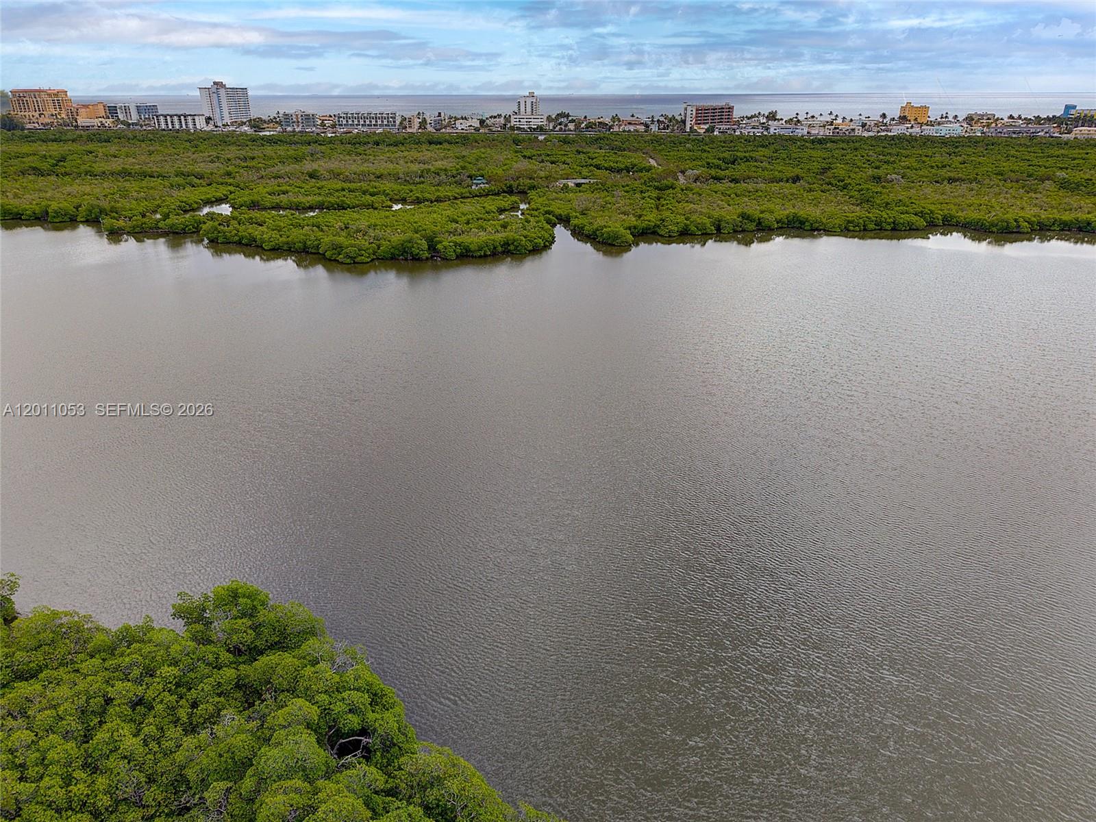 Photo of 1640 Weeping Willow Way  (1640), Hollywood, Florida, 33019 - 