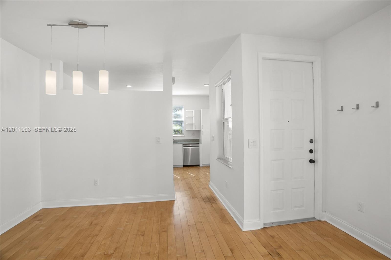Photo of 1640 Weeping Willow Way  (1640), Hollywood, Florida, 33019 - 