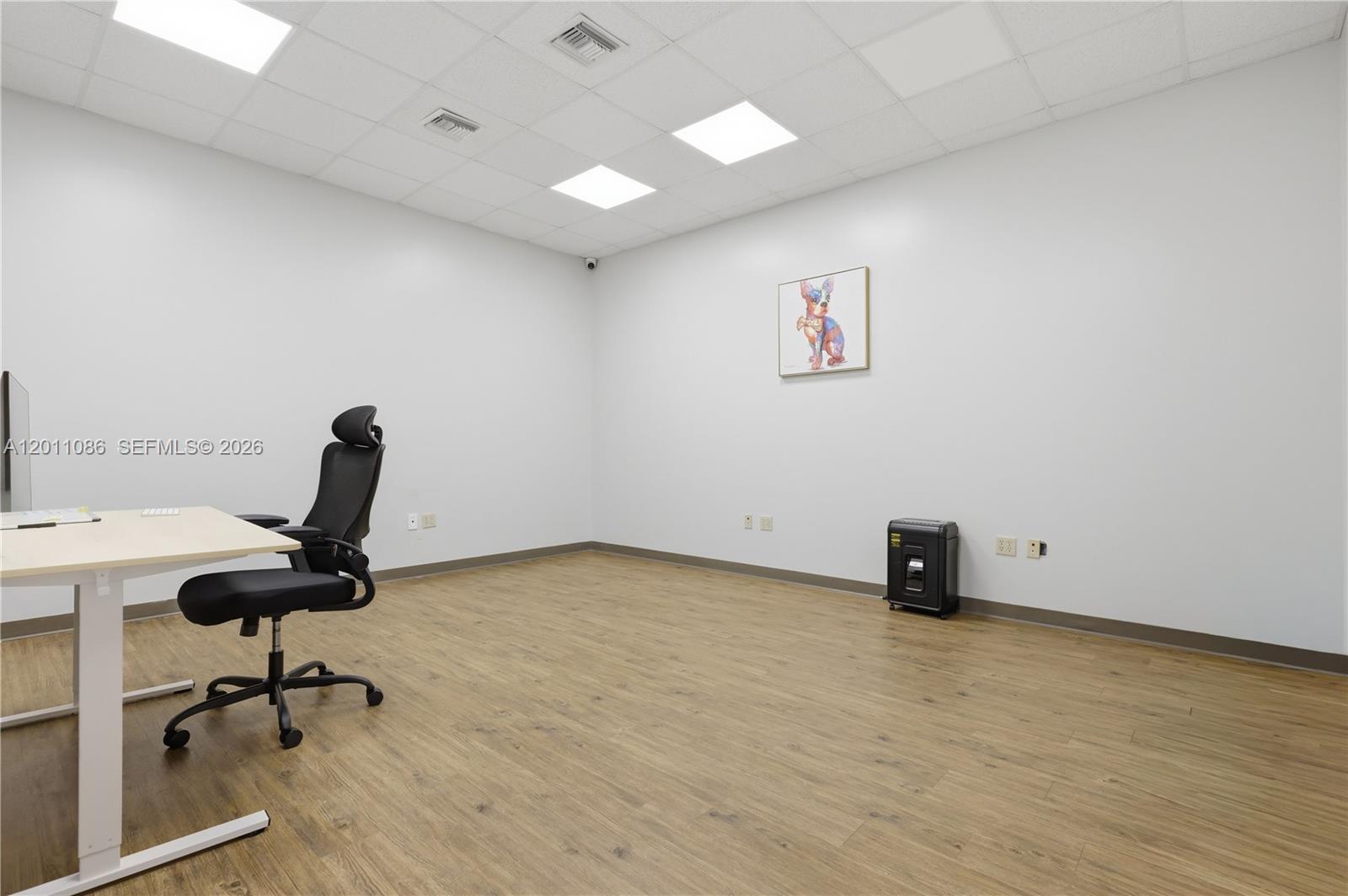   /   sq. ft. $ 2026-05-01 0 Photo