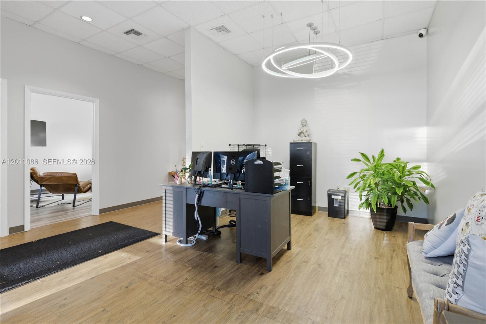   /   sq. ft. $ 2026-05-01 0 Photo