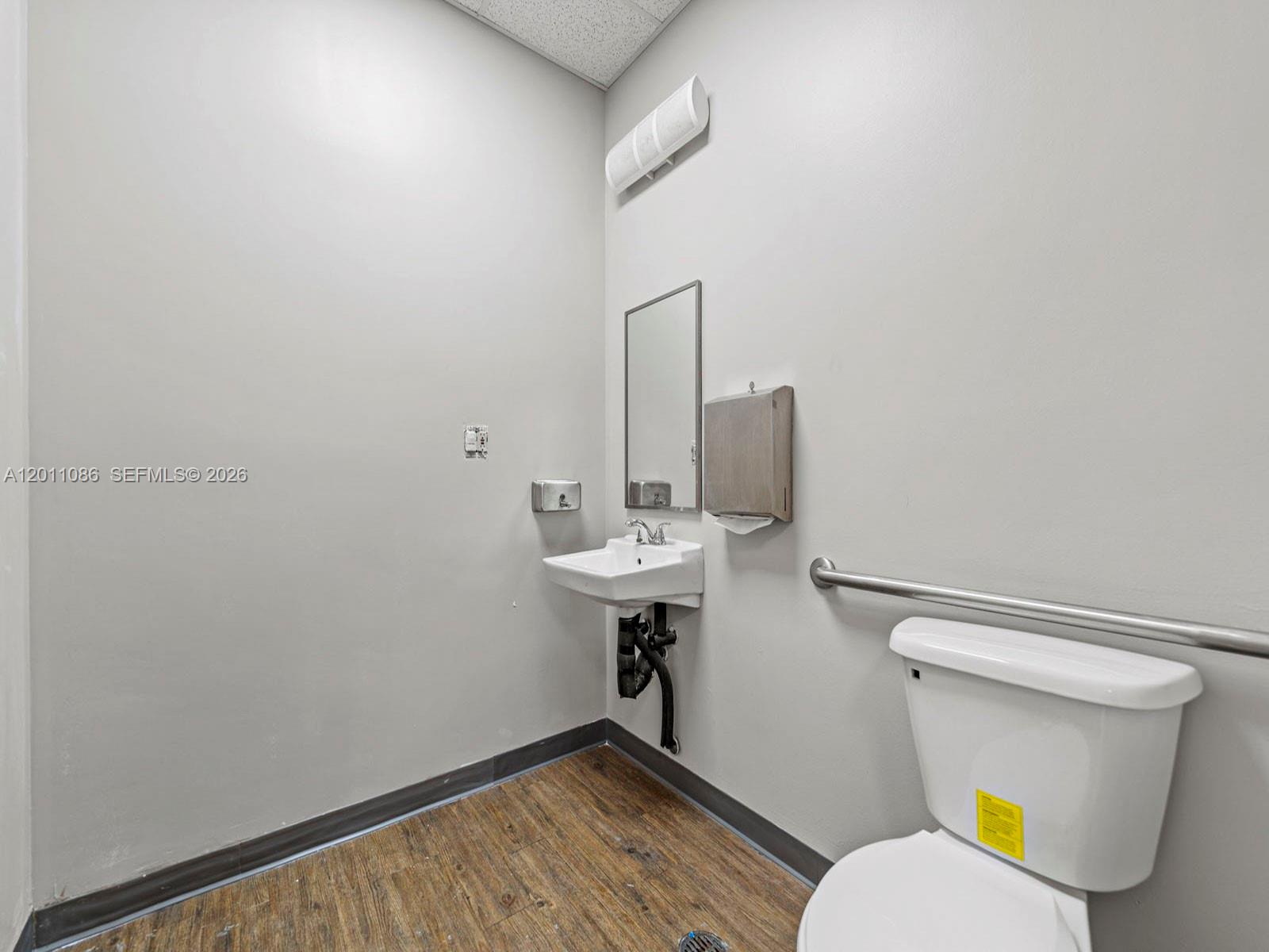   /   sq. ft. $ 2026-05-01 0 Photo