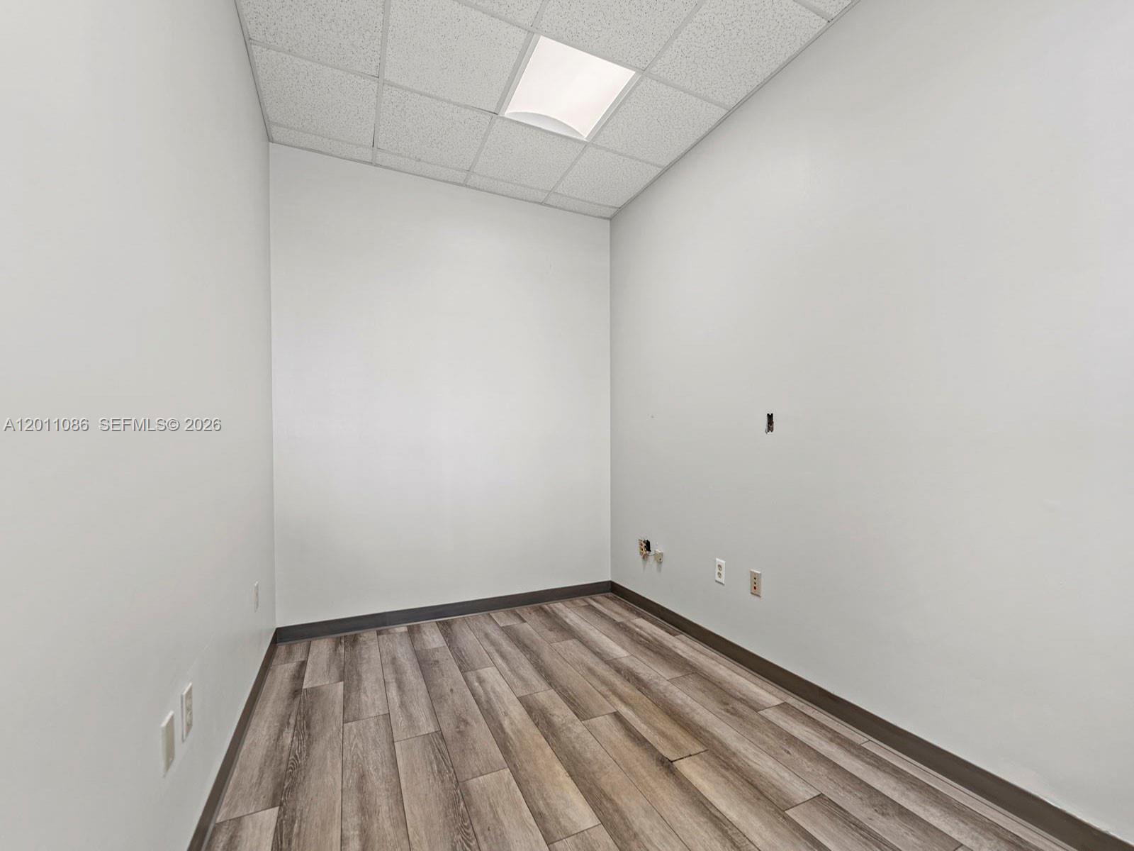   /   sq. ft. $ 2026-05-01 0 Photo
