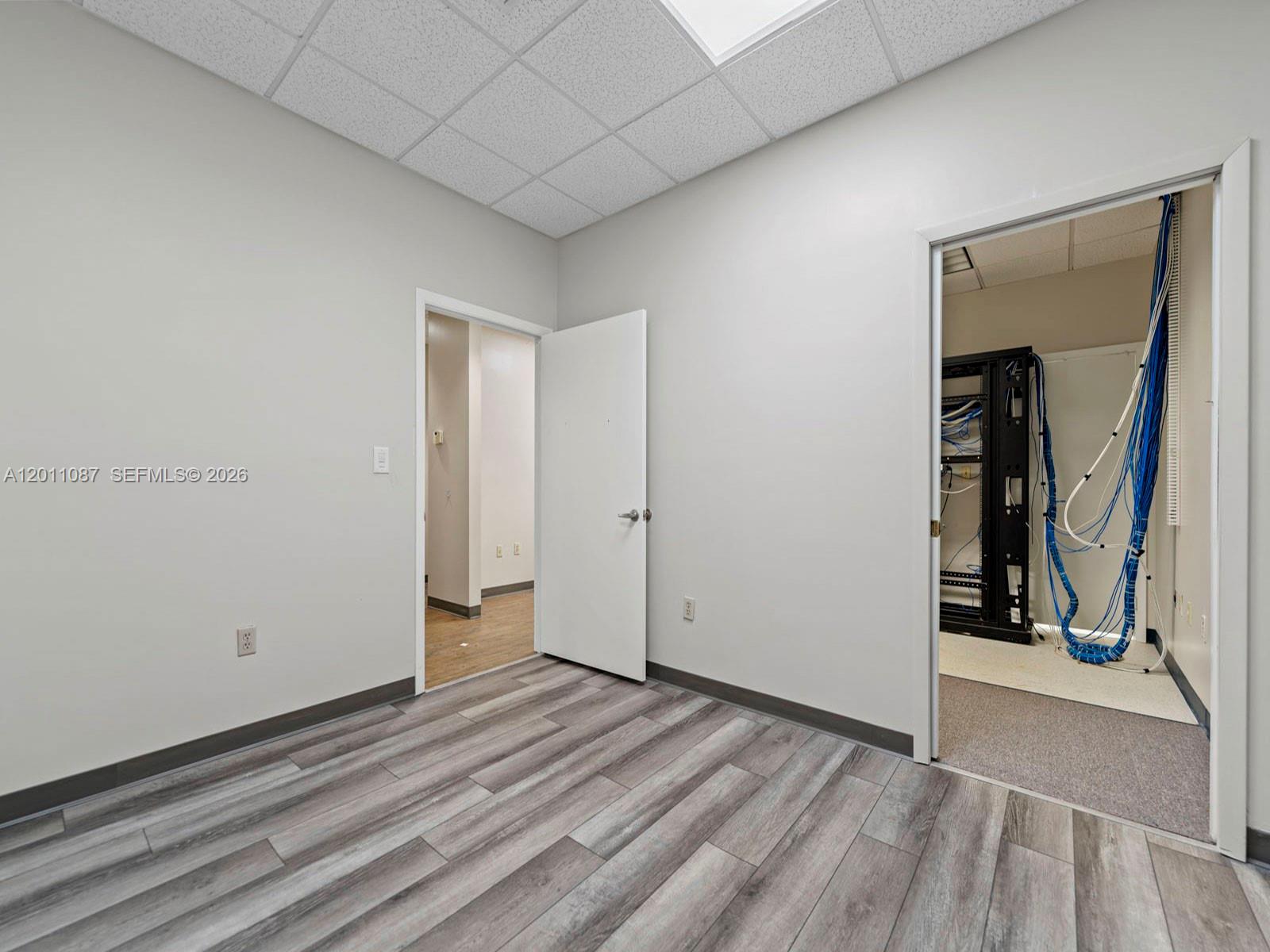   /   sq. ft. $ 2026-05-01 0 Photo