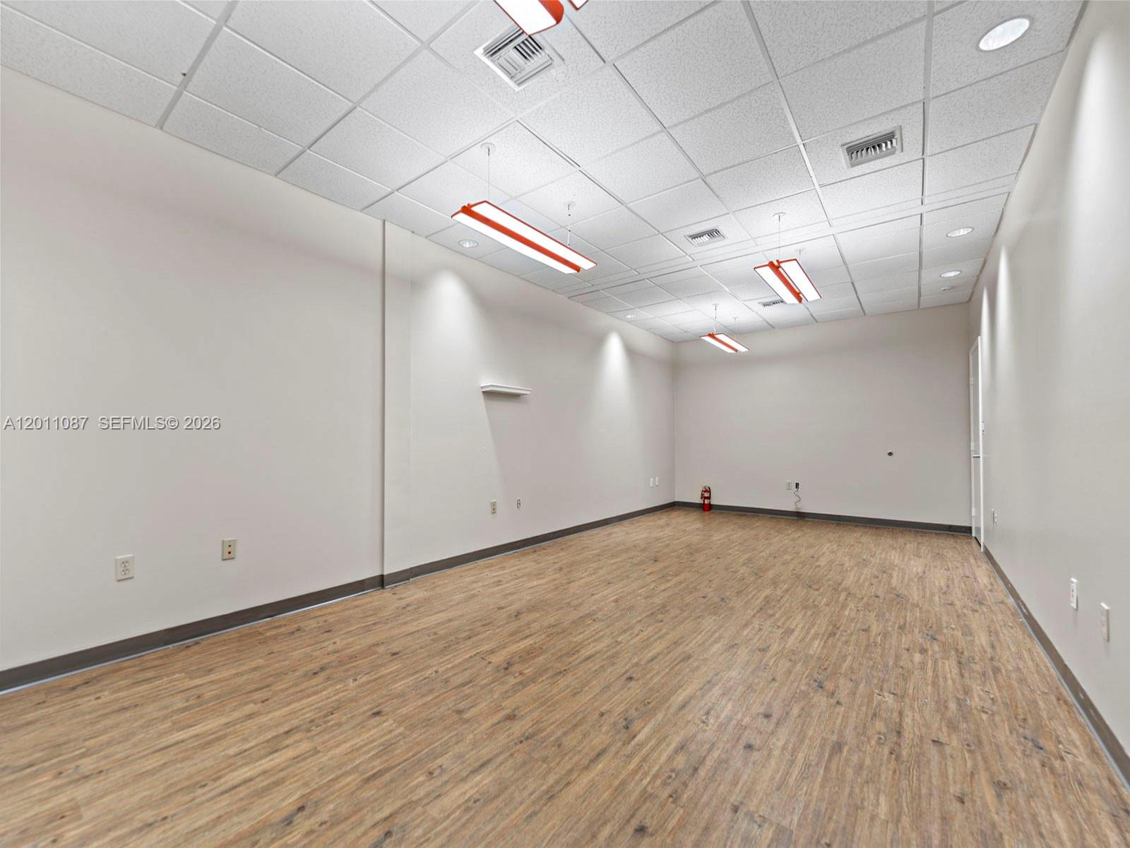   /   sq. ft. $ 2026-05-01 0 Photo