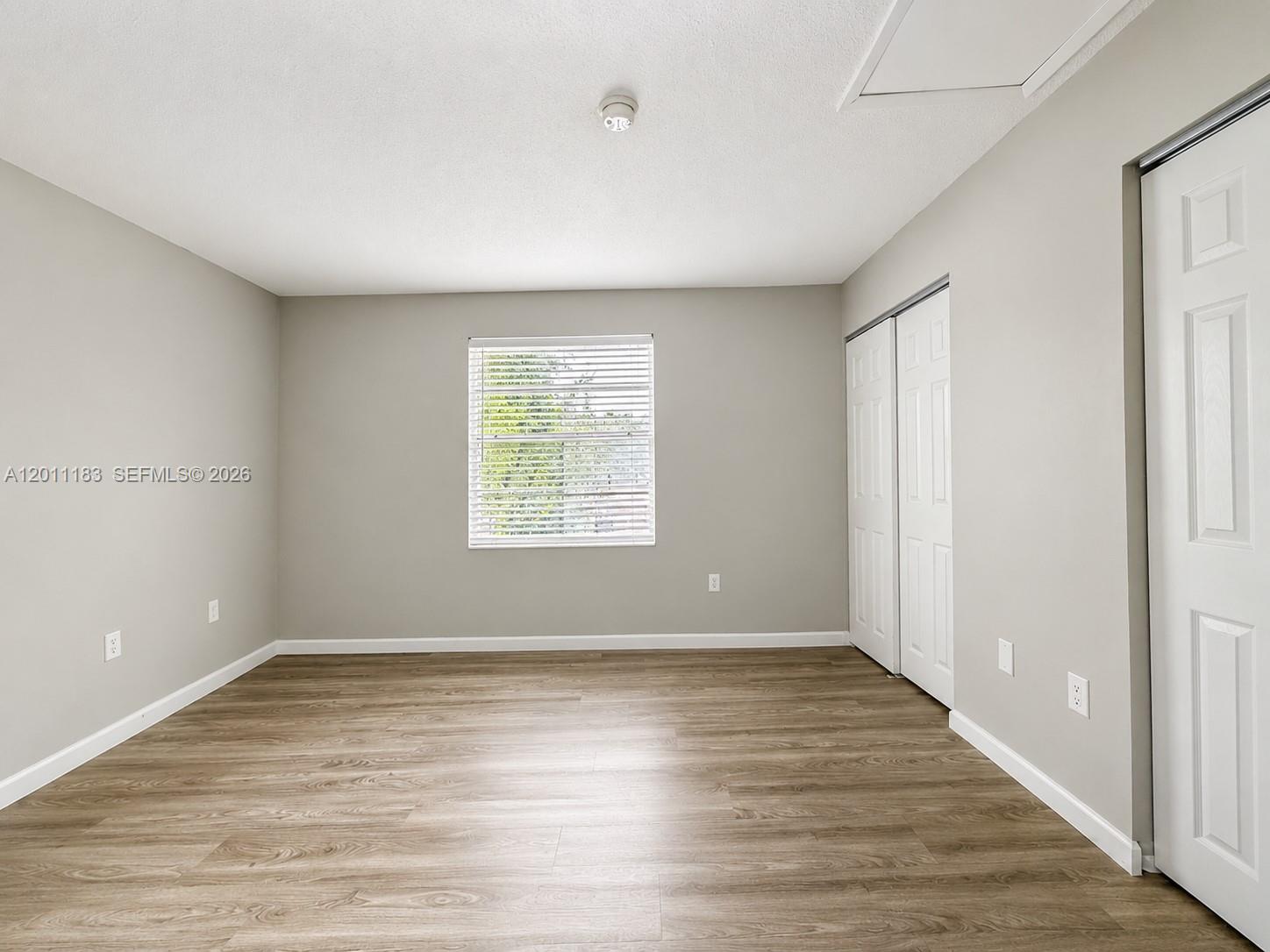 Ver detalles / sq. ft. $ 2026-05-01 0 foto