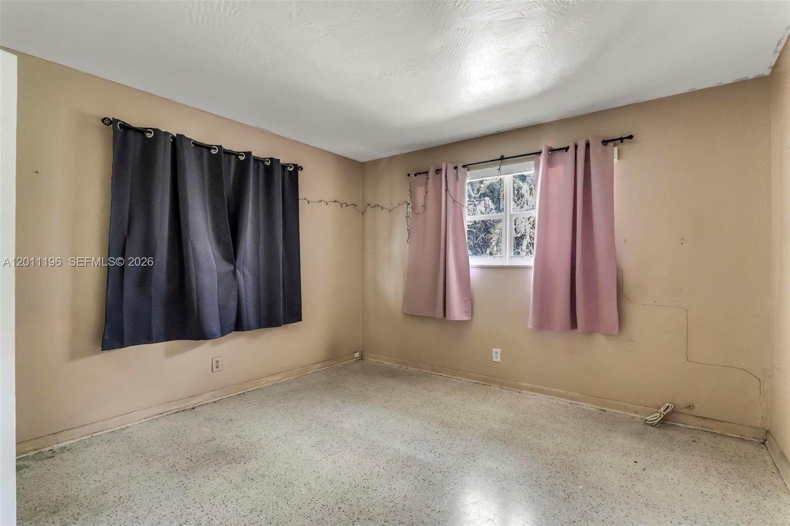   /  3266 sq. ft. $ 2026-05-01 0 Photo
