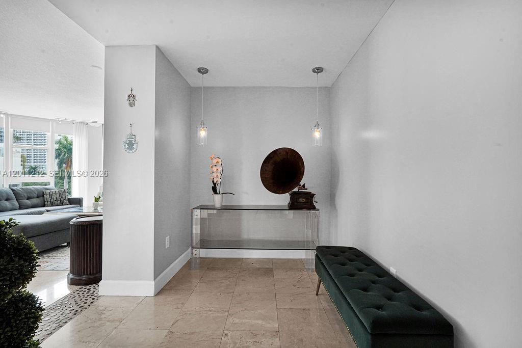 306 2 / 1 1171 sq. ft. $ 2026-05-02 0 Photo