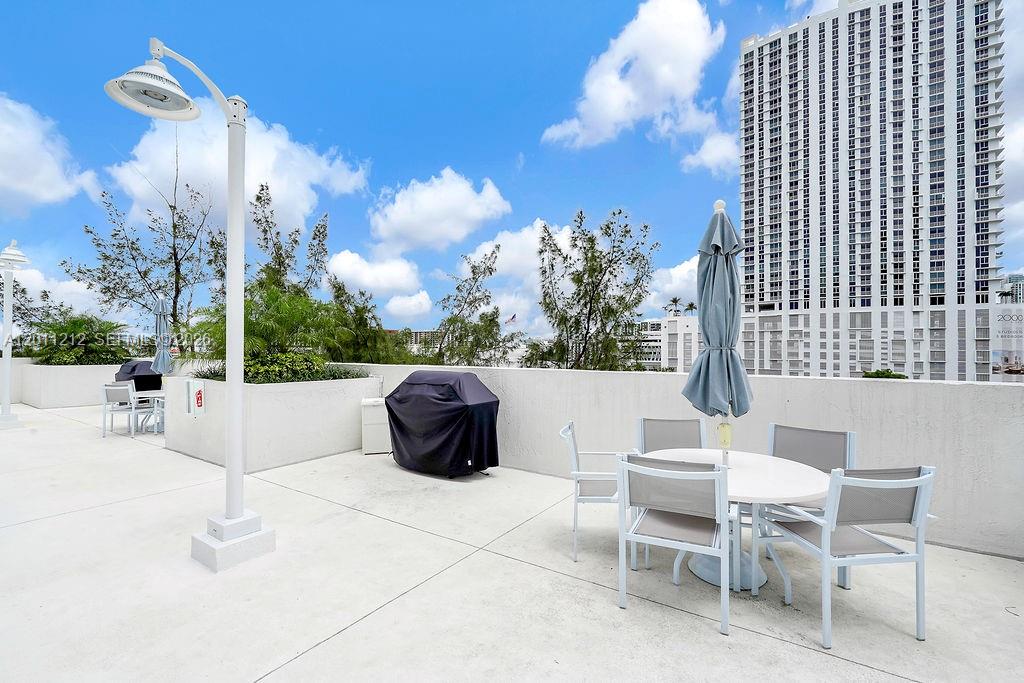 306 2 / 1 1171 sq. ft. $ 2026-05-02 0 Photo