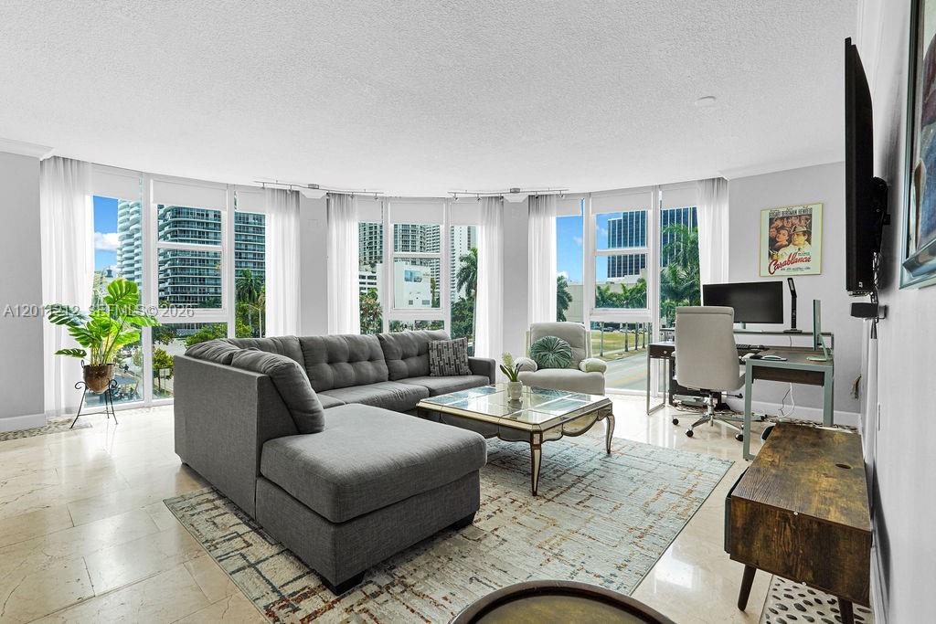 306 2 / 1 1171 sq. ft. $ 2026-05-02 0 Photo