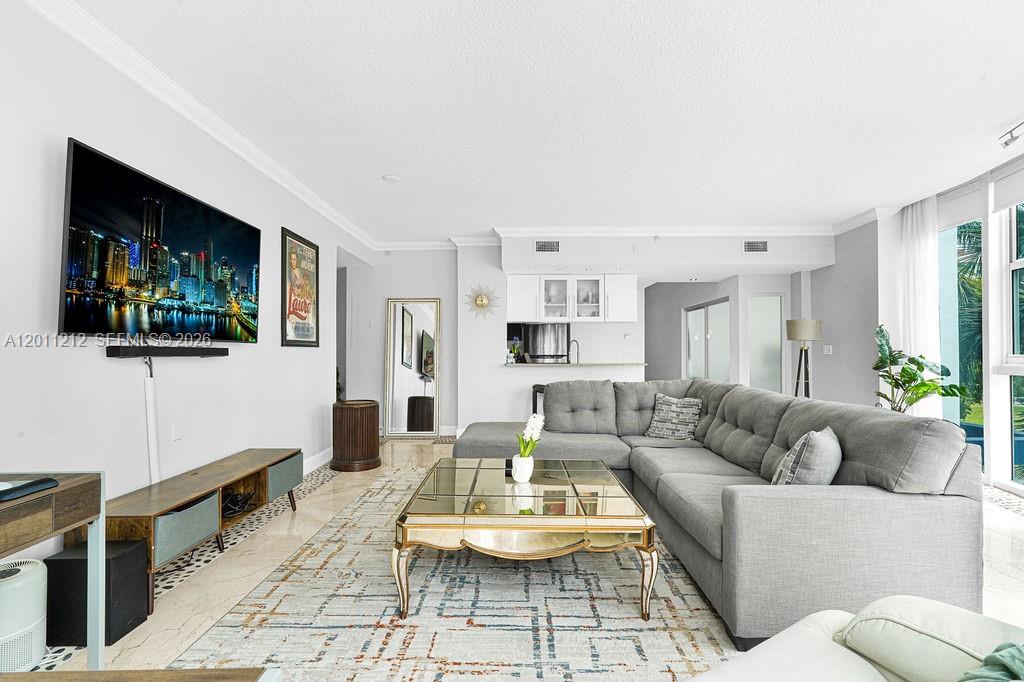 306 2 / 1 1171 sq. ft. $ 2026-05-02 0 Photo