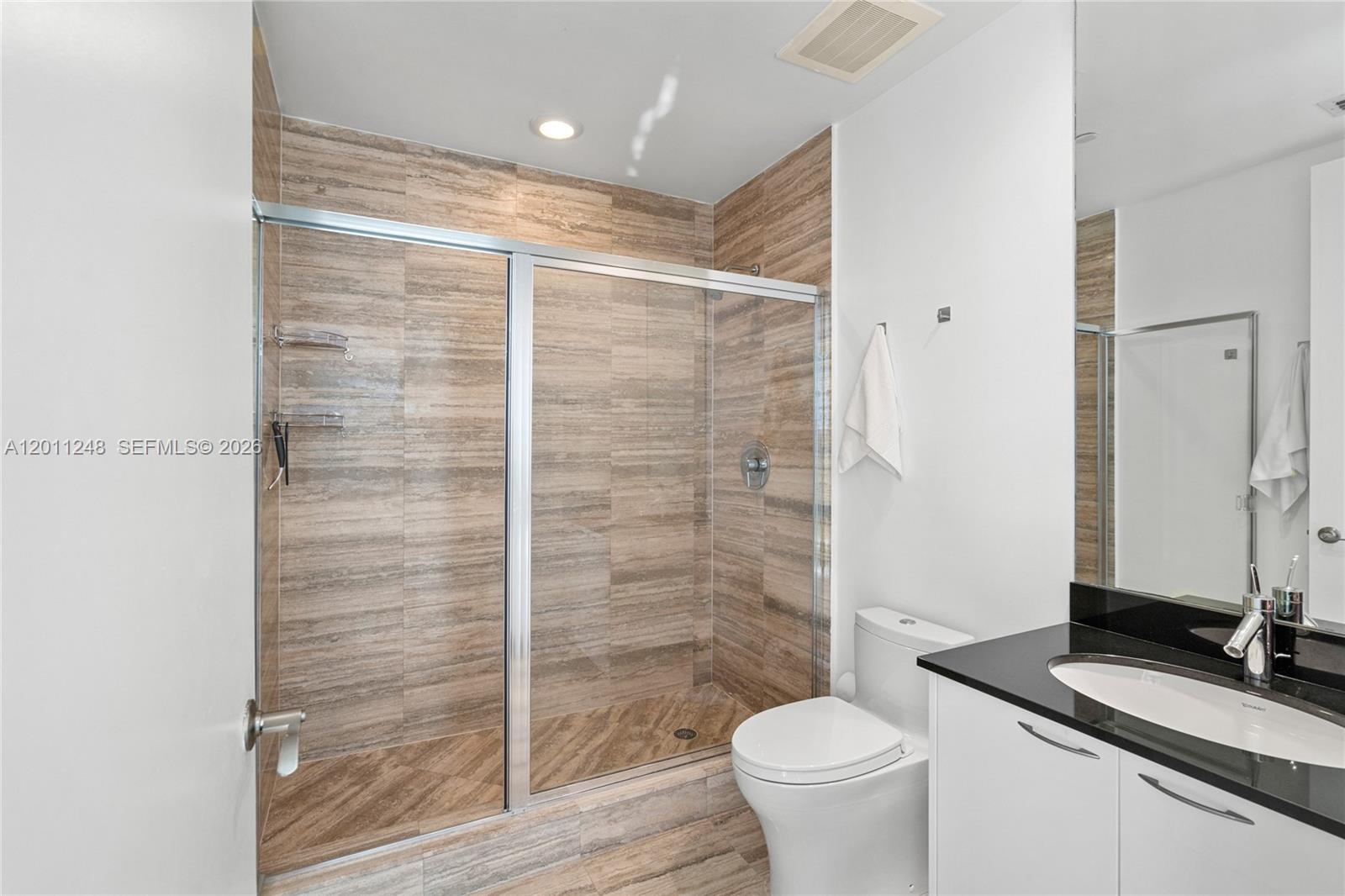 1206 3 / 4 2327 sq. ft. $ 2026-05-01 0 Photo