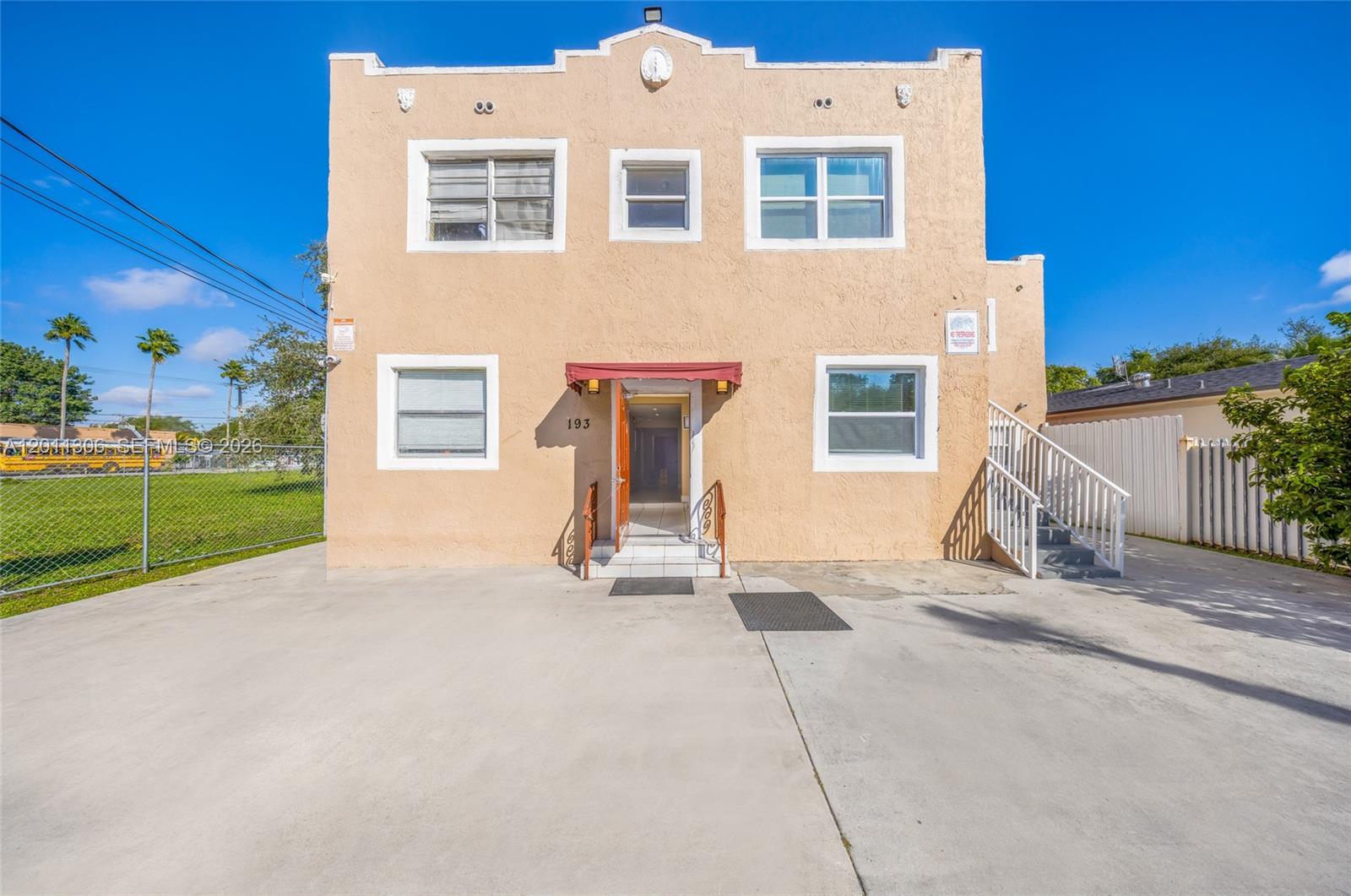   /   sq. ft. $ 2026-05-01 0 Photo