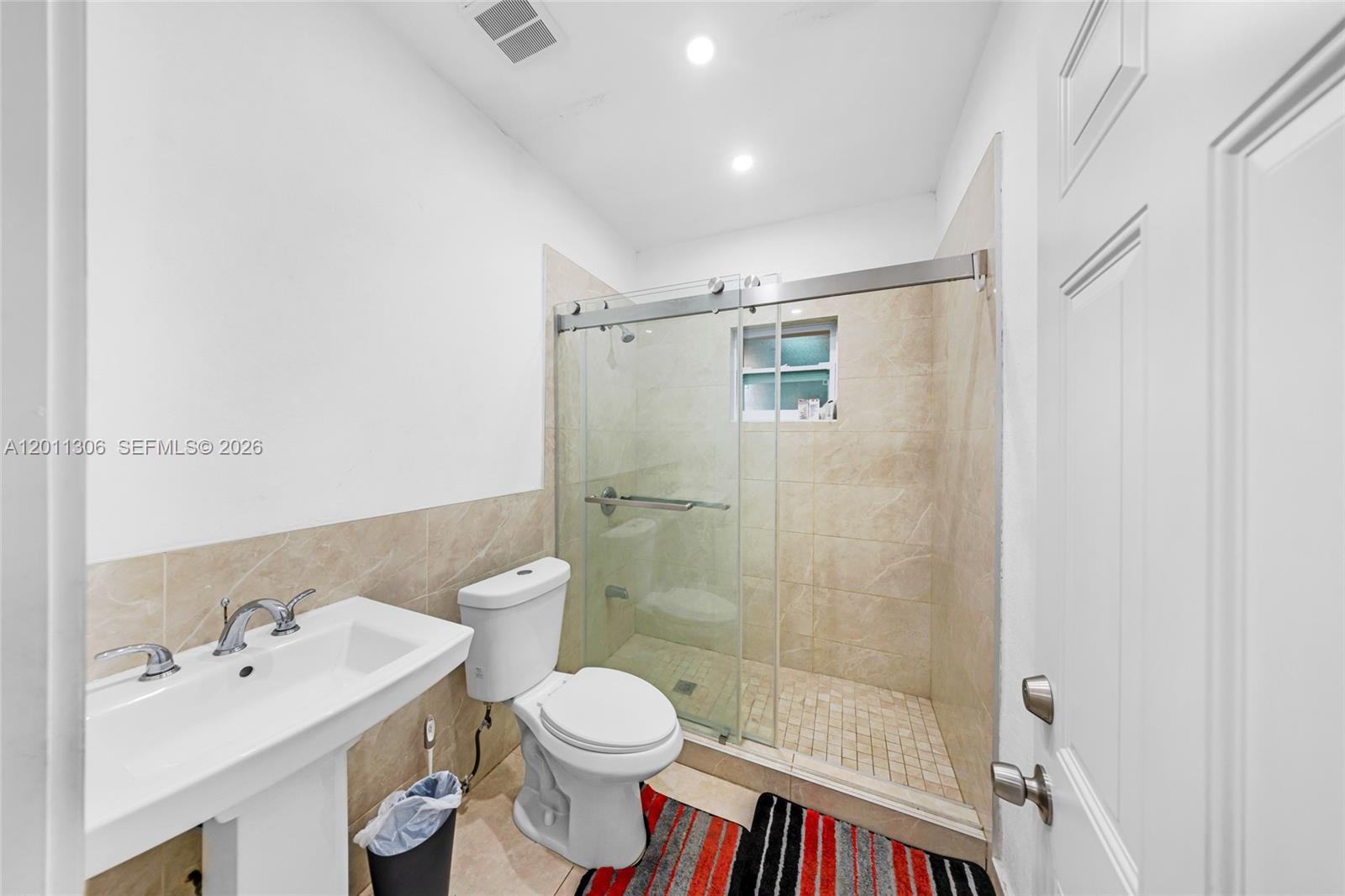   /   sq. ft. $ 2026-05-01 0 Photo
