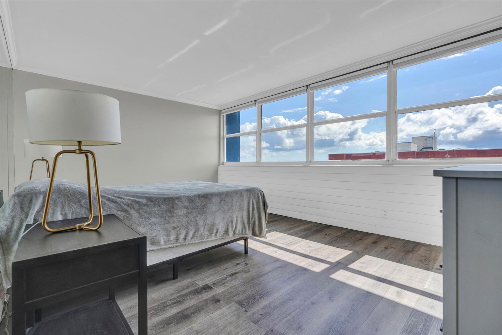 Photo of 1400 Ocean  #1702, Hollywood, Florida, 33019 - DSC09351
