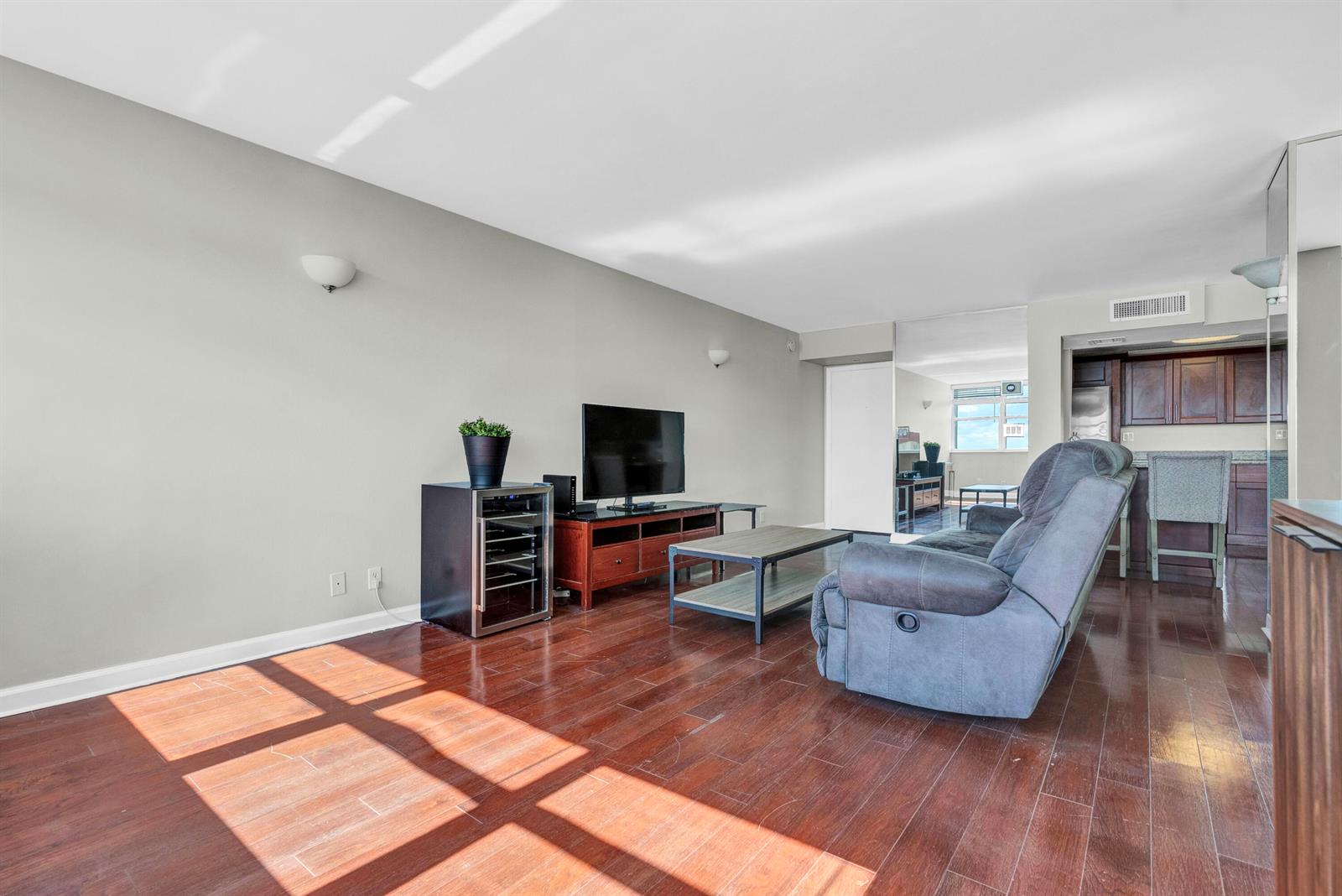 Photo of 1400 Ocean  #1702, Hollywood, Florida, 33019 - DSC09315