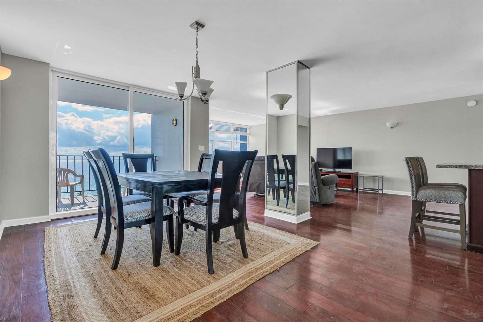 Photo of 1400 Ocean  #1702, Hollywood, Florida, 33019 - DSC09324