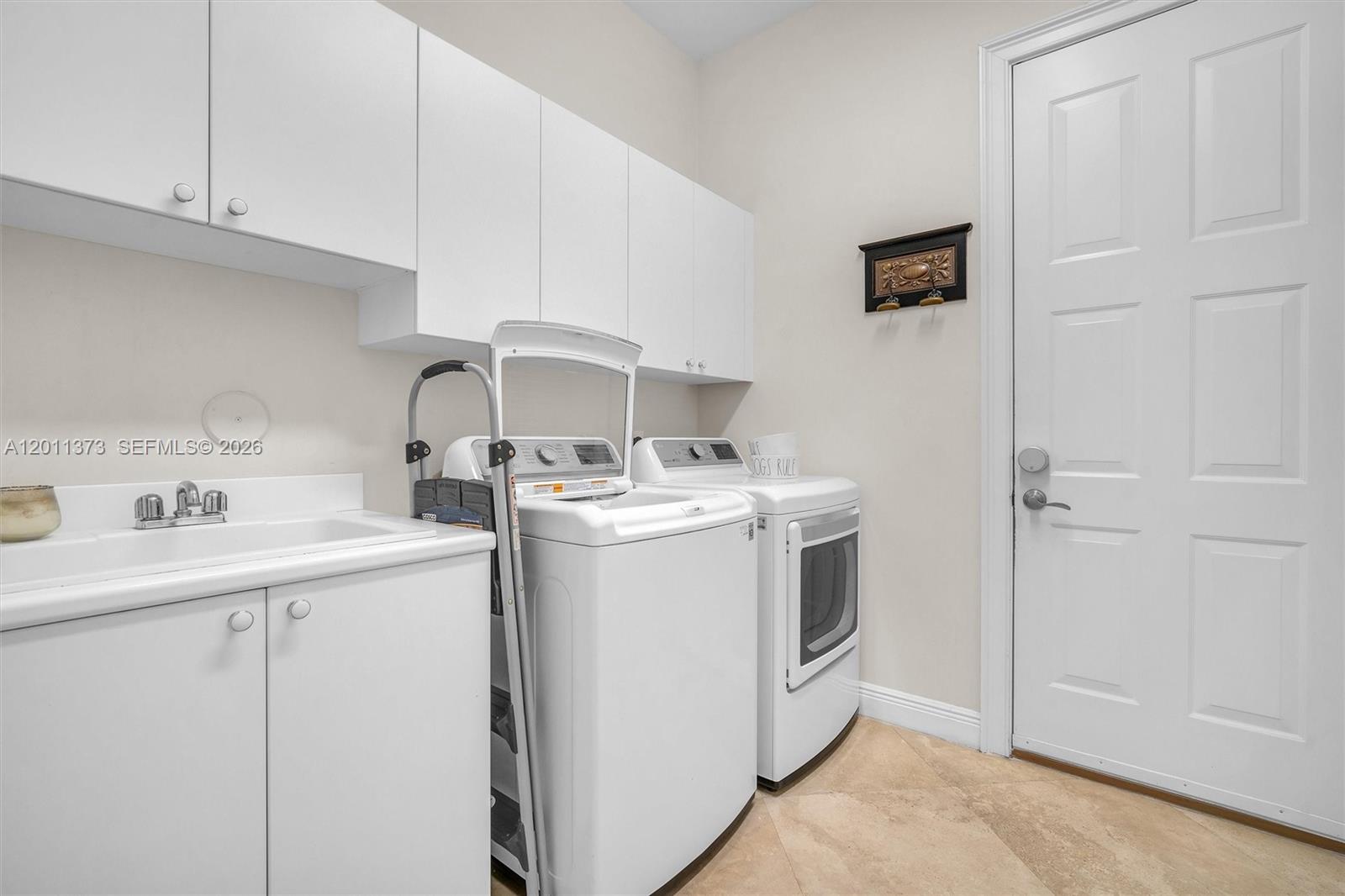 Photo of 1480 Windjammer Way  (1480), Hollywood, Florida, 33019 - 