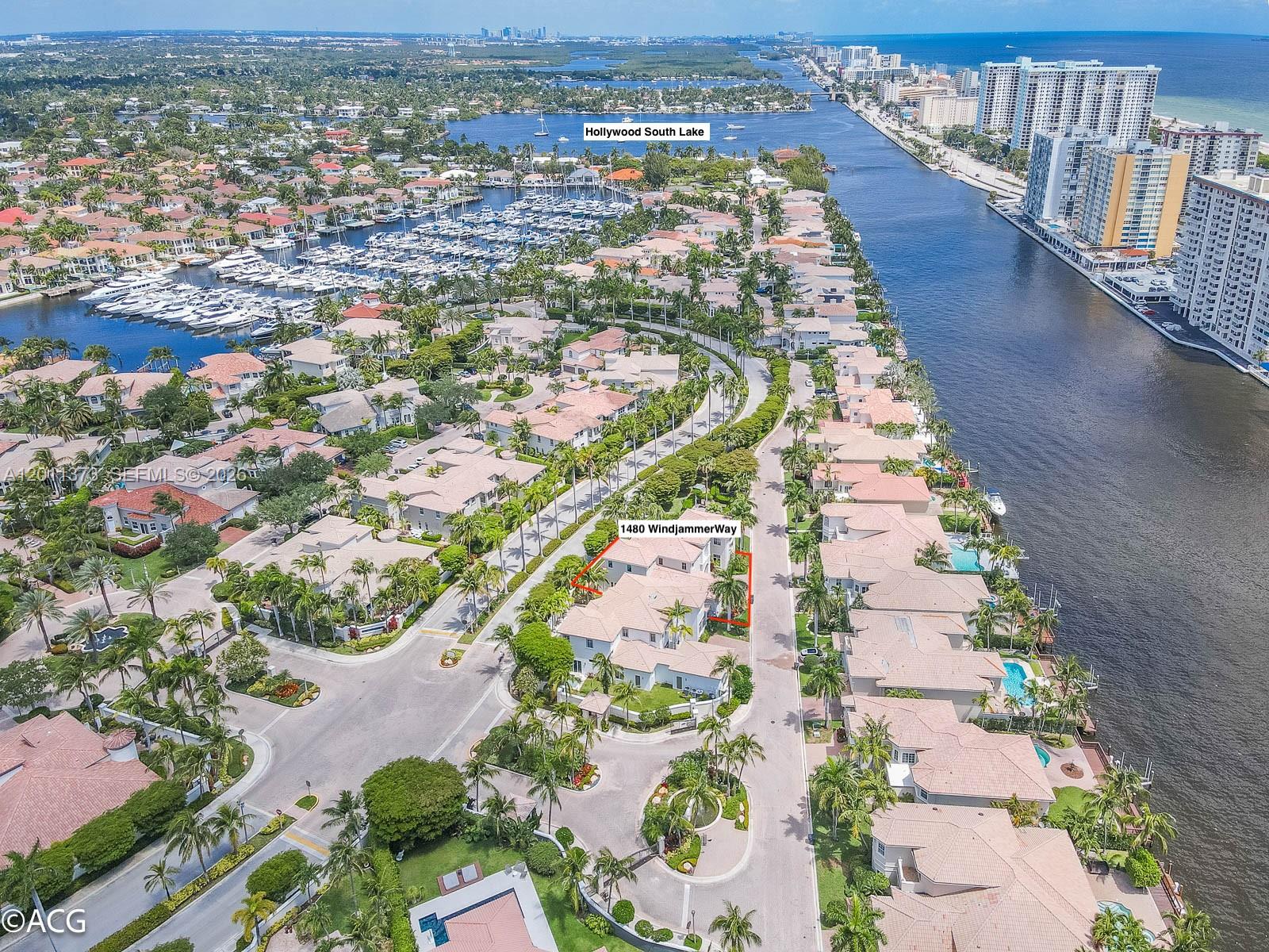Photo of 1480 Windjammer Way  (1480), Hollywood, Florida, 33019 - 