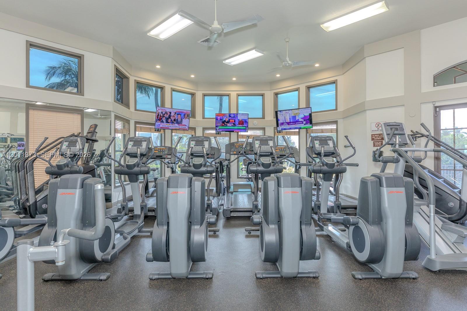 Photo of 1480 Windjammer Way  (1480), Hollywood, Florida, 33019 - 
