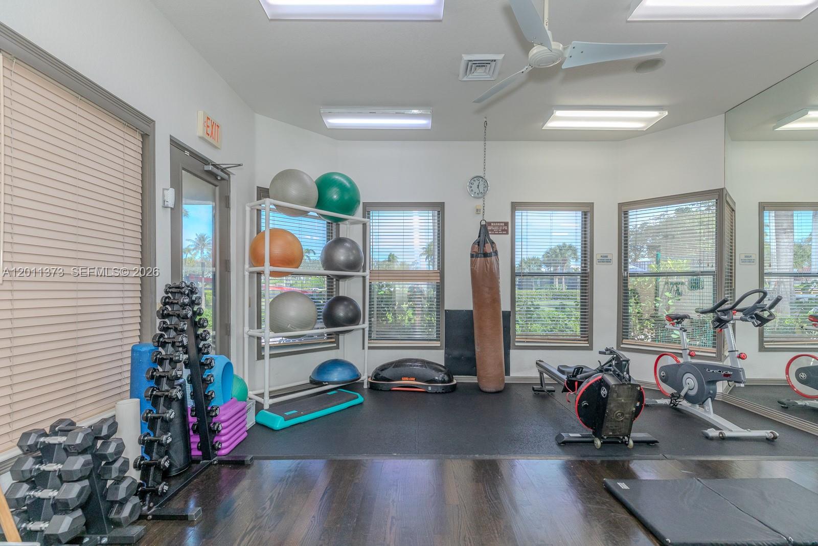 Photo of 1480 Windjammer Way  (1480), Hollywood, Florida, 33019 - 