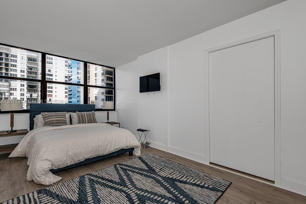 Photo of 2401 Ocean Dr  #604, Hollywood, Florida, 33019 - 