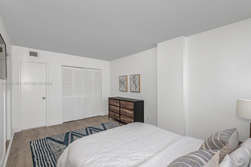 Photo of 2401 Ocean Dr  #604, Hollywood, Florida, 33019 - 