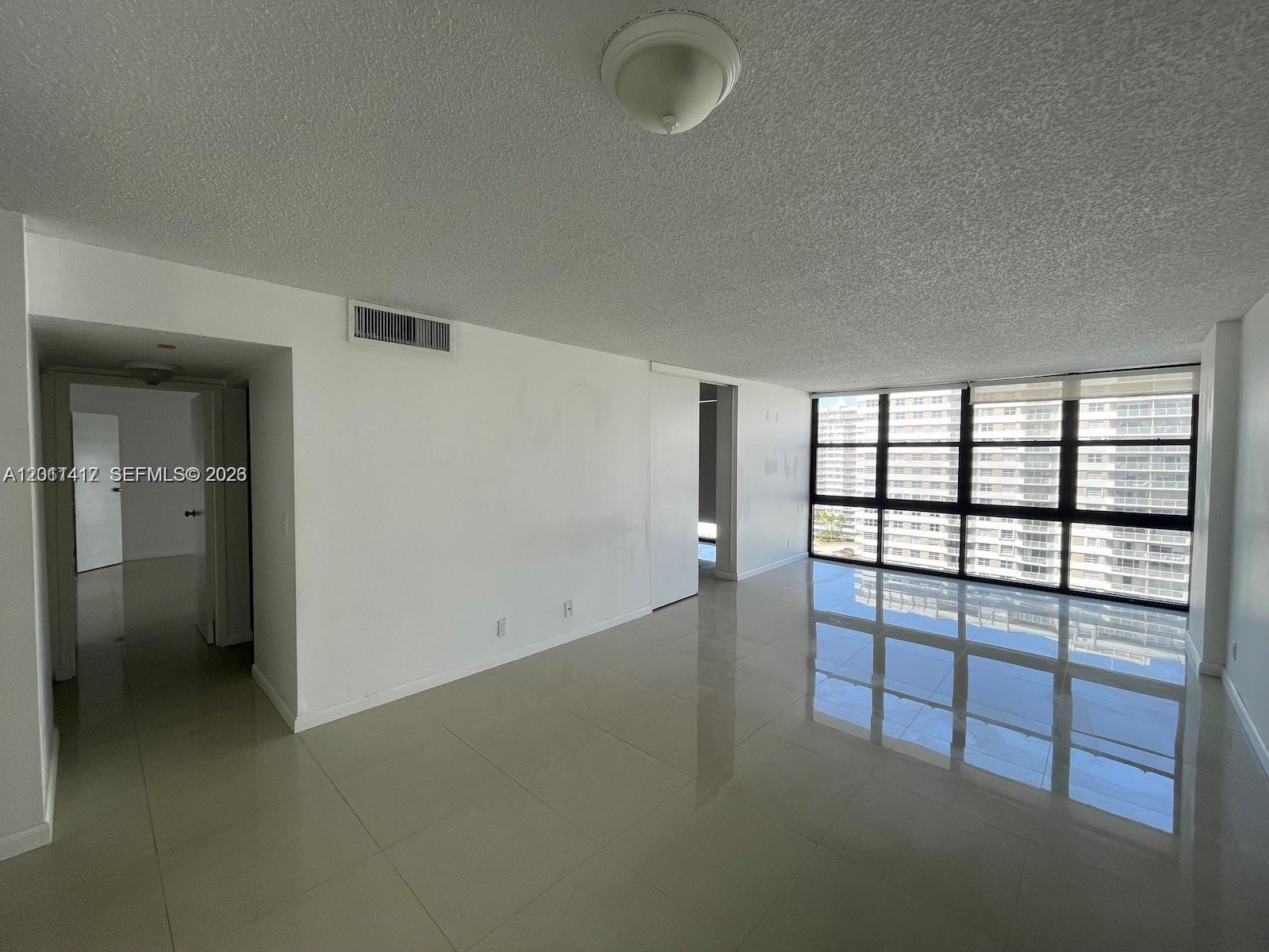 Photo of 2049 Ocean Dr  #1504, Hallandale Beach, Florida, 33009 - 