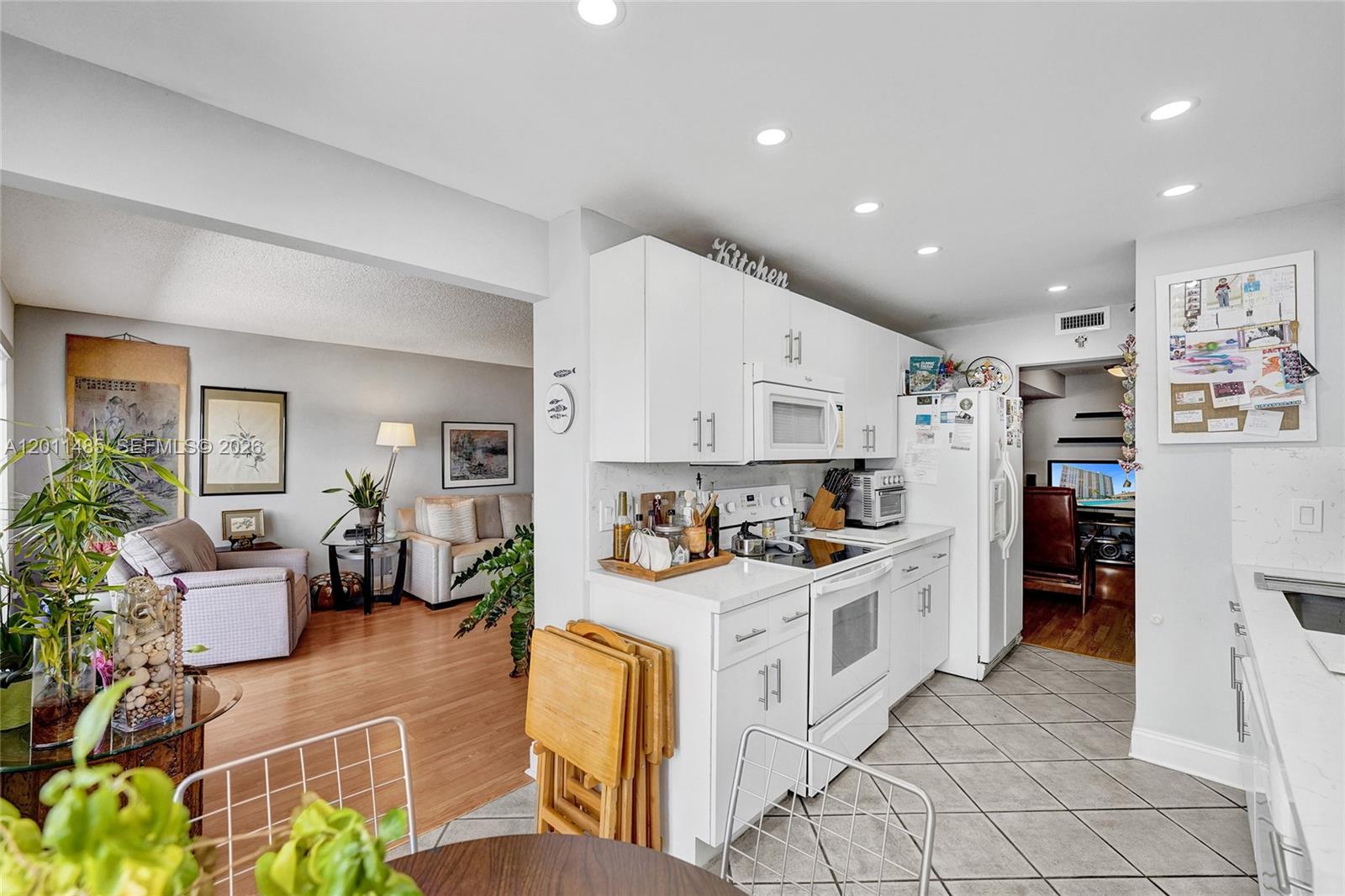 Photo of 1201 Ocean Dr  #609S, Hollywood, Florida, 33019 - 
