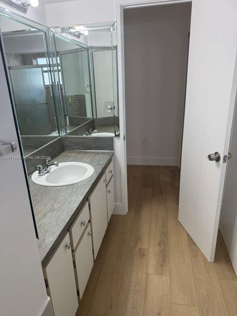 508-2 1 / 2 1036 sq. ft. $ 2026-05-19 0 Photo