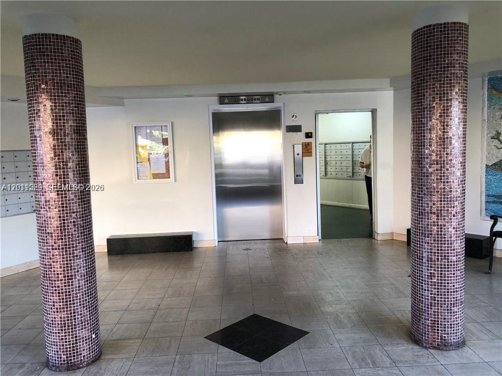 508-2 1 / 2 1036 sq. ft. $ 2026-05-19 0 Photo