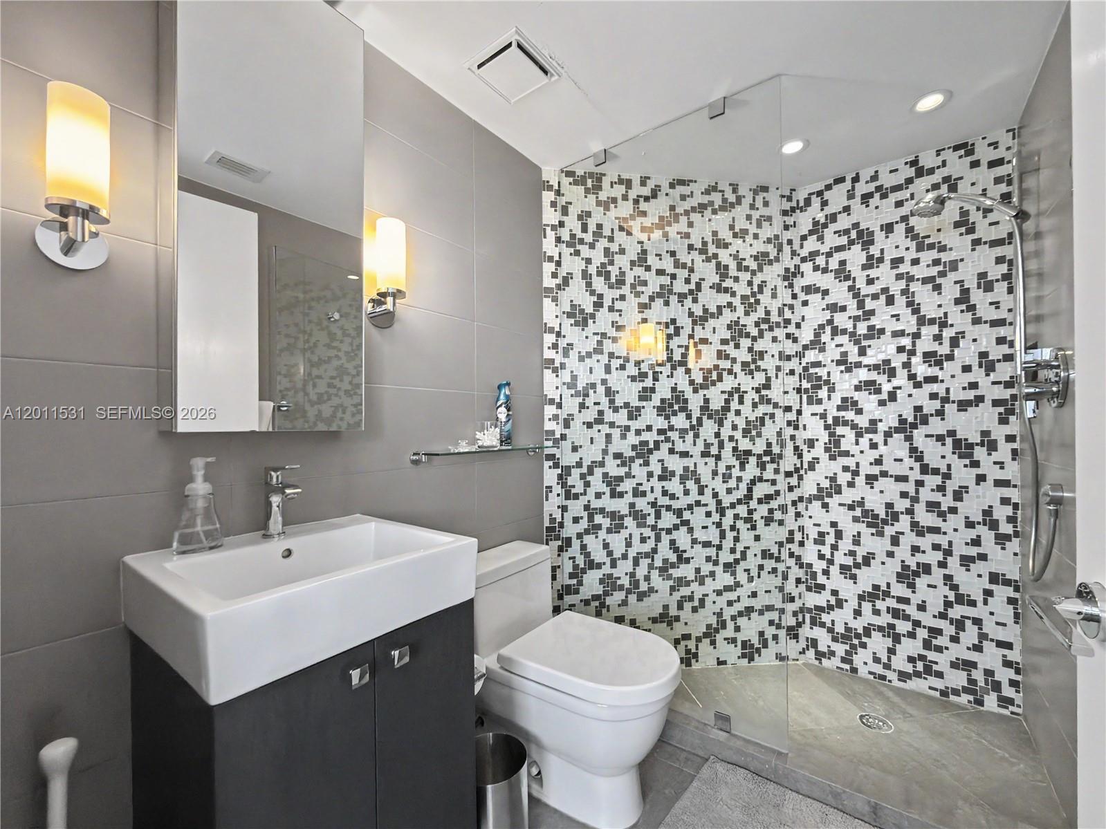 Photo of 17555 Collins Ave #2501, Sunny Isles Beach, Florida, 33160 -