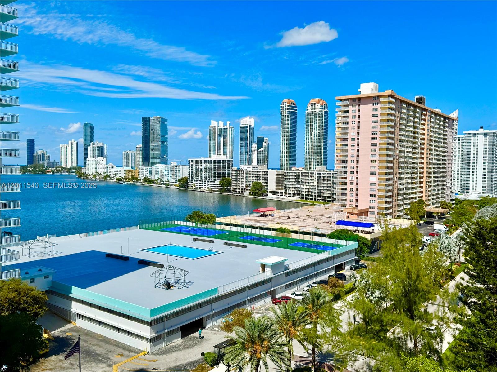 See details 1112 2 / 2 1240 sq. ft. $ 2026-05-01 0 Photo