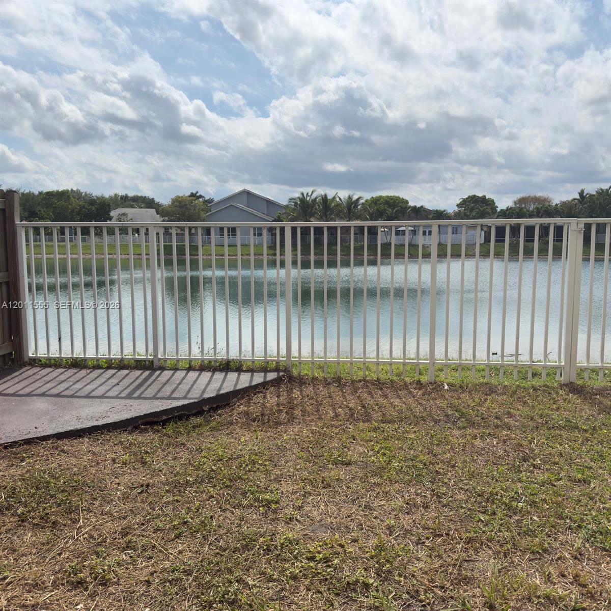 148 4 / 3  sq. ft. $ 2026-05-01 0 Photo