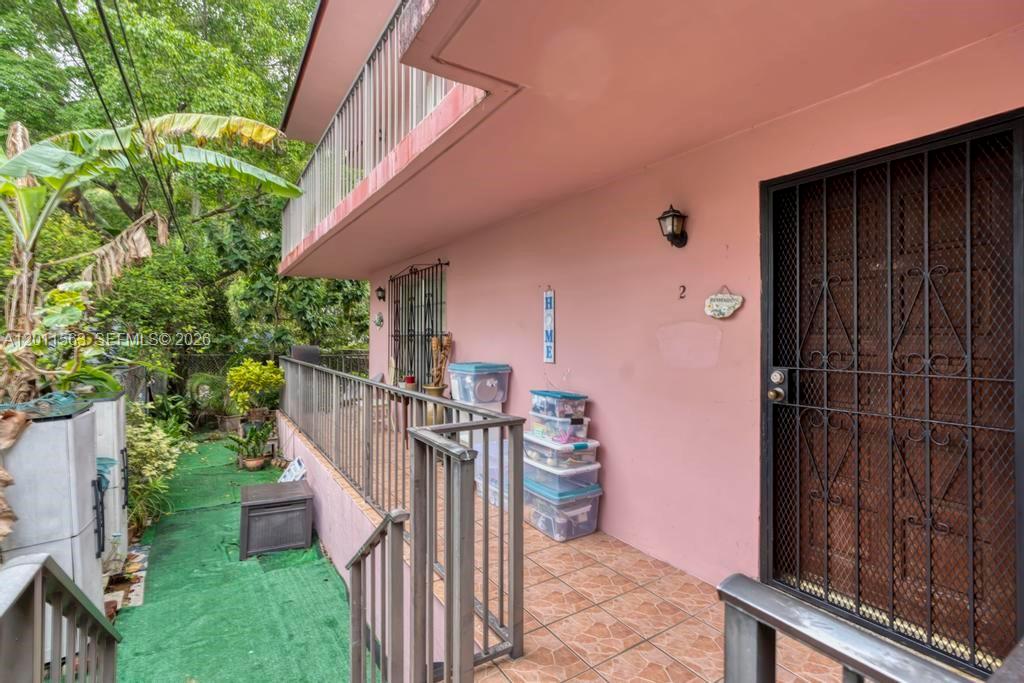 See details / 3856 sq. ft. $ 2026-05-01 0 Photo