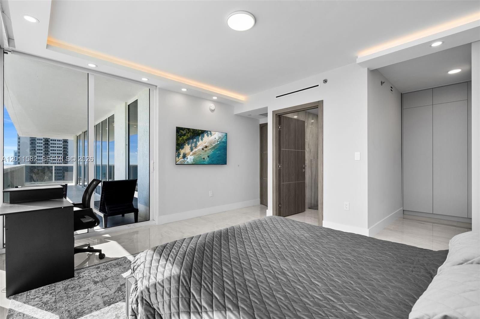 1002 2 / 2 1900 sq. ft. $ 2026-05-01 0 Photo