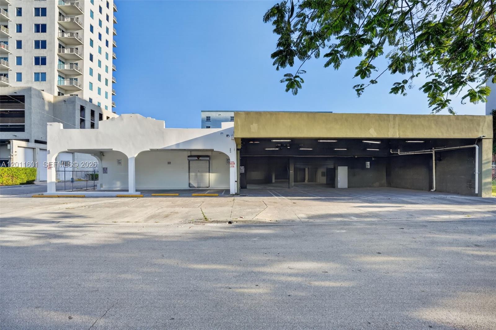   /   sq. ft. $ 2026-05-01 0 Photo