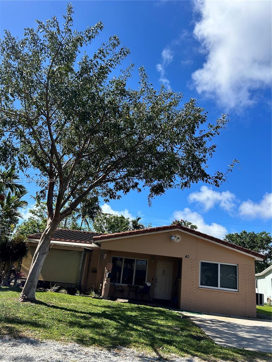   /  2211 sq. ft. $ 2026-05-01 0 Photo