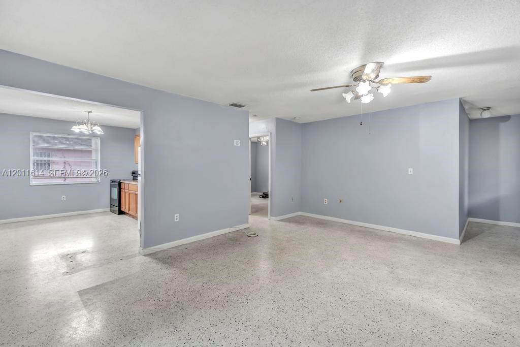See details / sq. ft. $ 2026-05-01 0 Photo