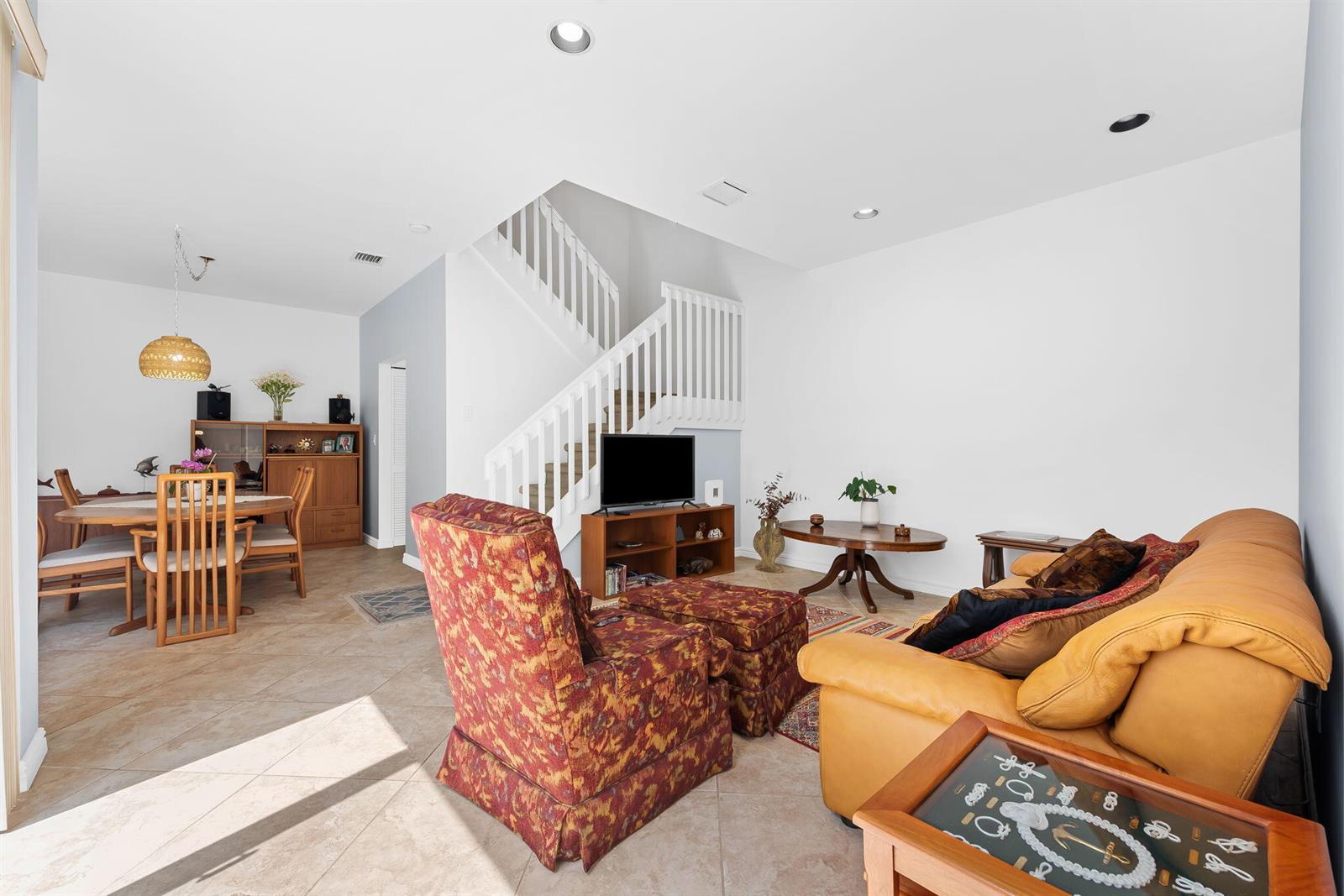 Photo of 931 Lemonwood (931), Hollywood, Florida, 33019 - 931 b