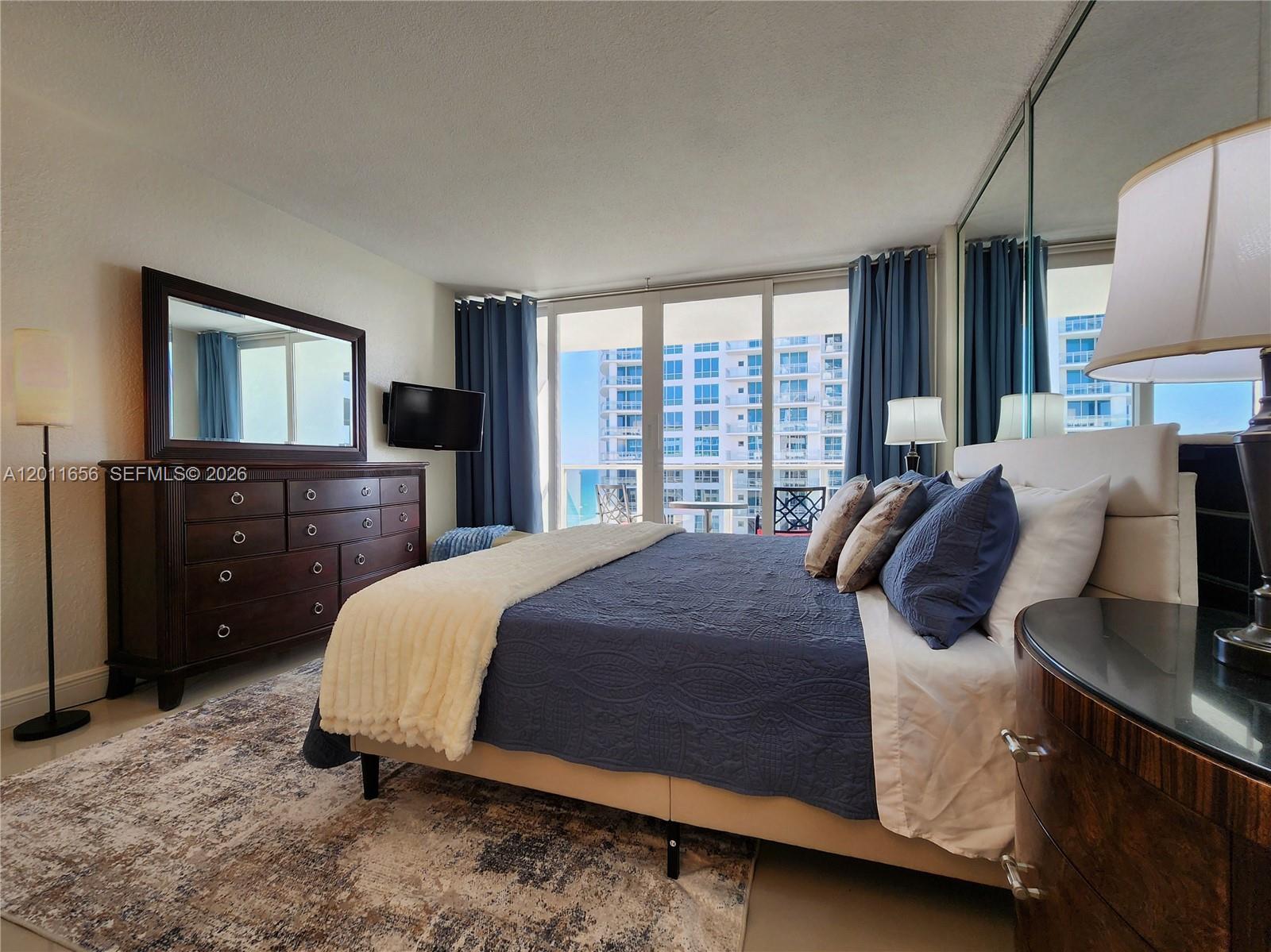 Photo of 3505 Ocean Dr  #1217, Hollywood, Florida, 33019 - 