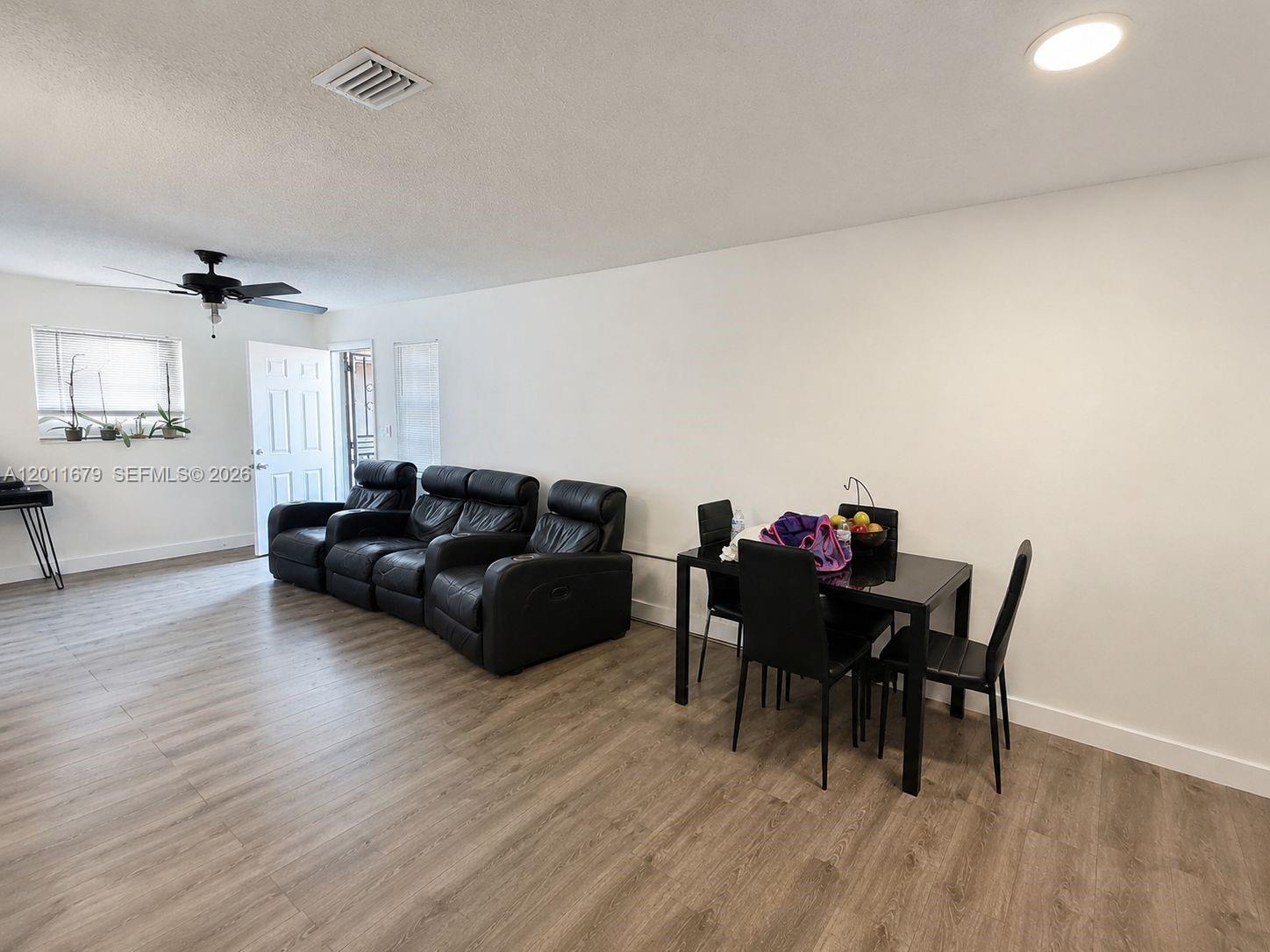 See details / 1639 sq. ft. $ 2026-05-02 0 Photo