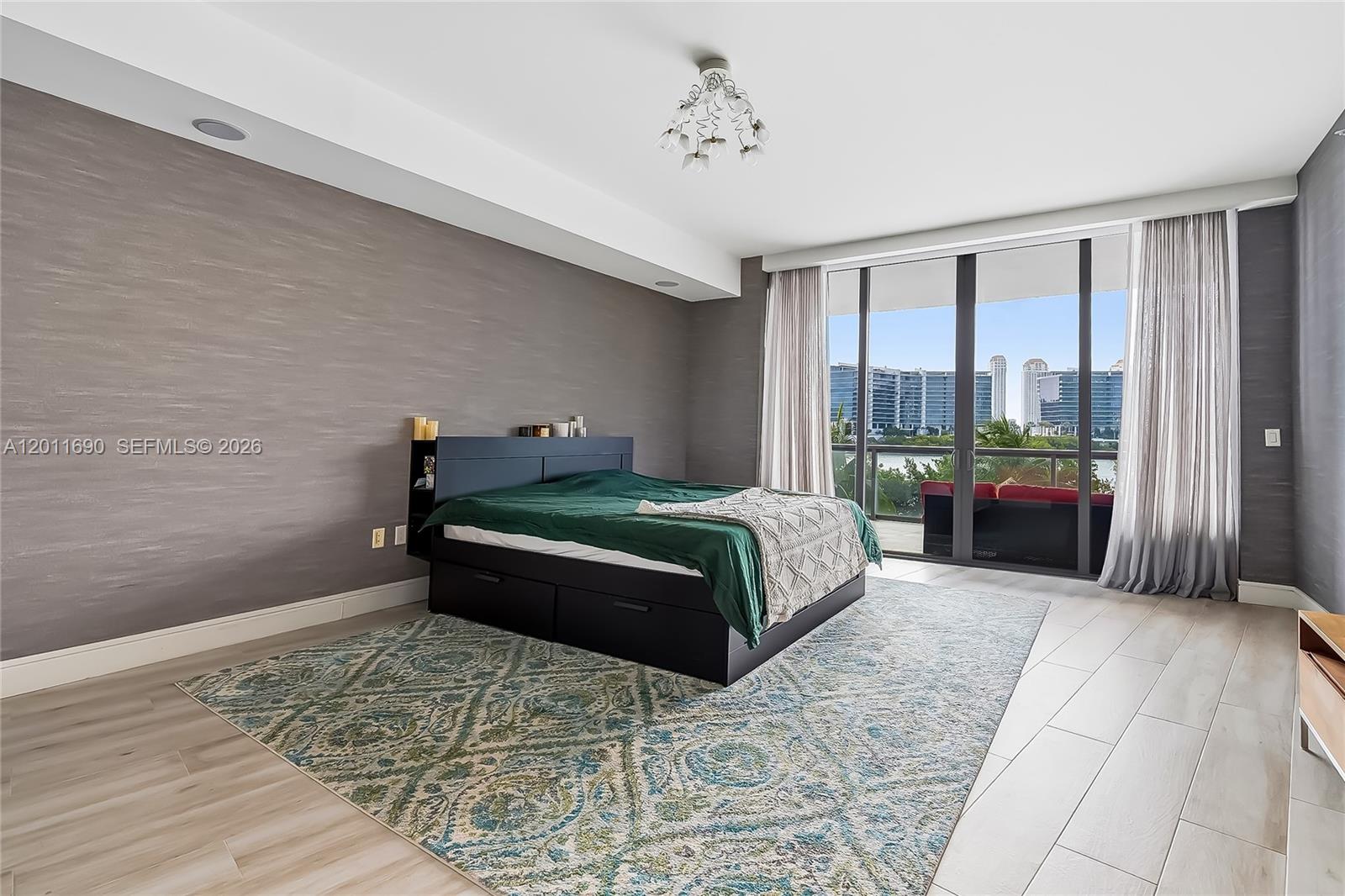 Photo of 3300 188th St  #216, Aventura, Florida, 33180 - 